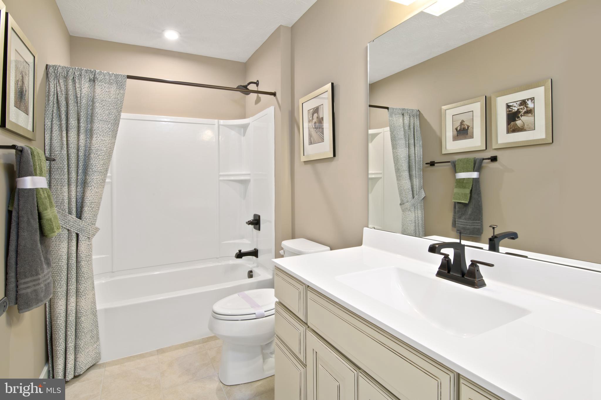 THE LAKES AT MARTINSBURG - Residential