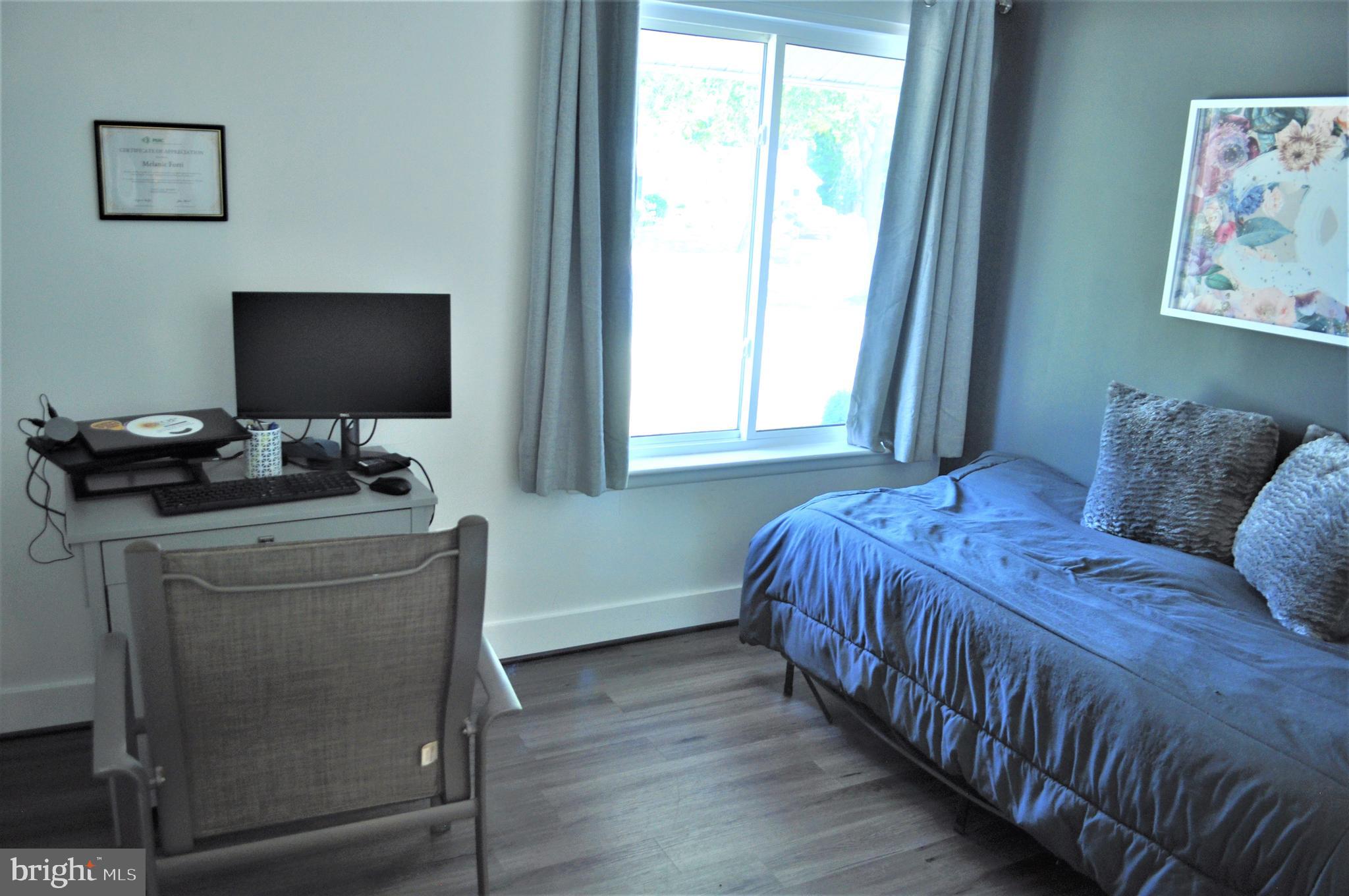 RAMBLING HILLS - Residential