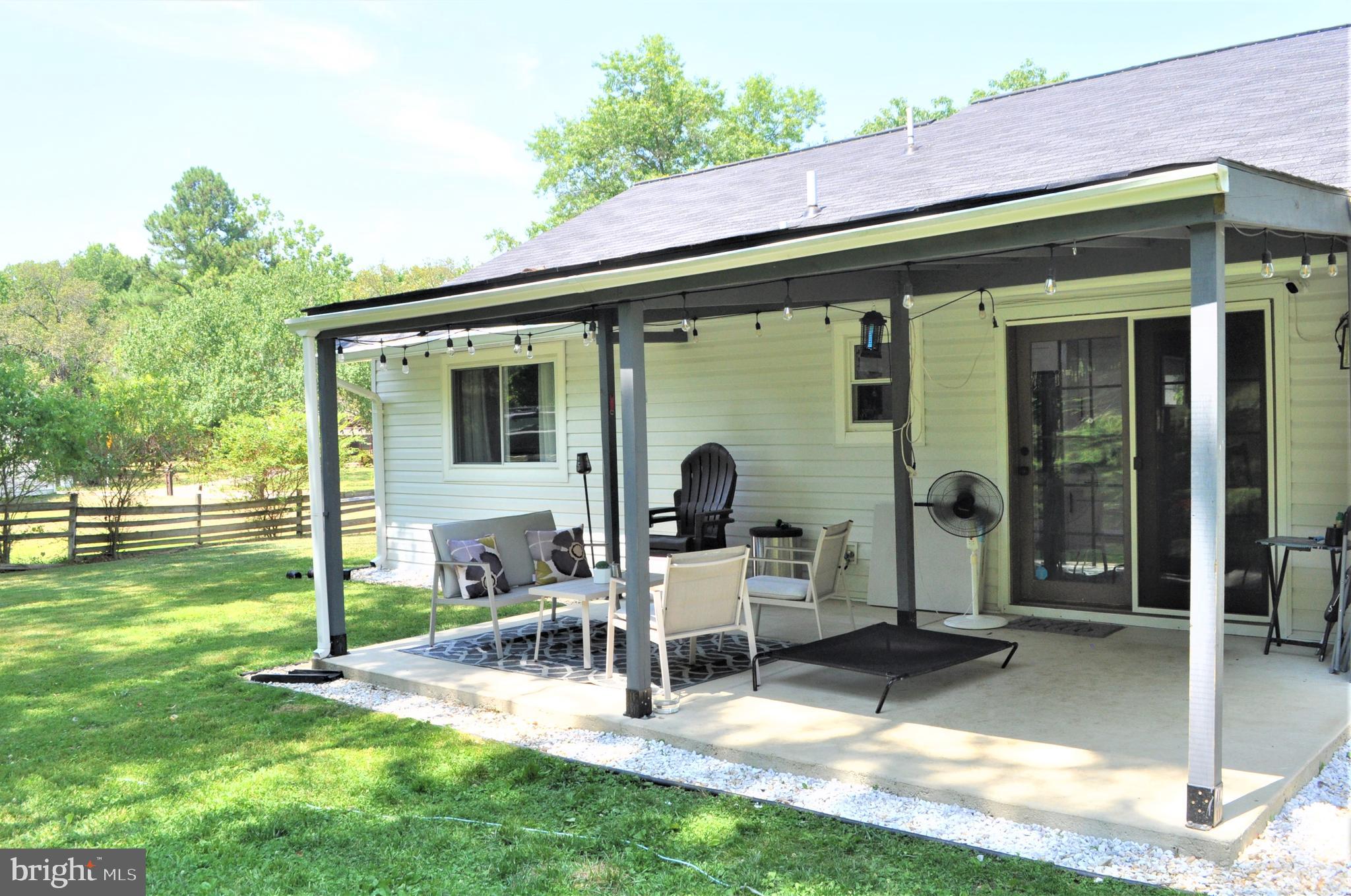 RAMBLING HILLS - Residential