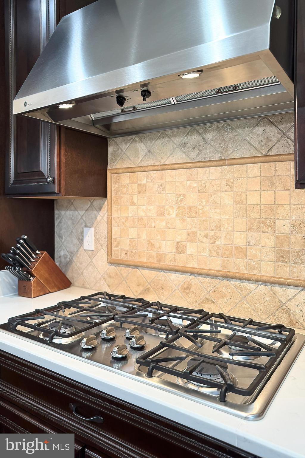 CHESTERBROOK - Residential