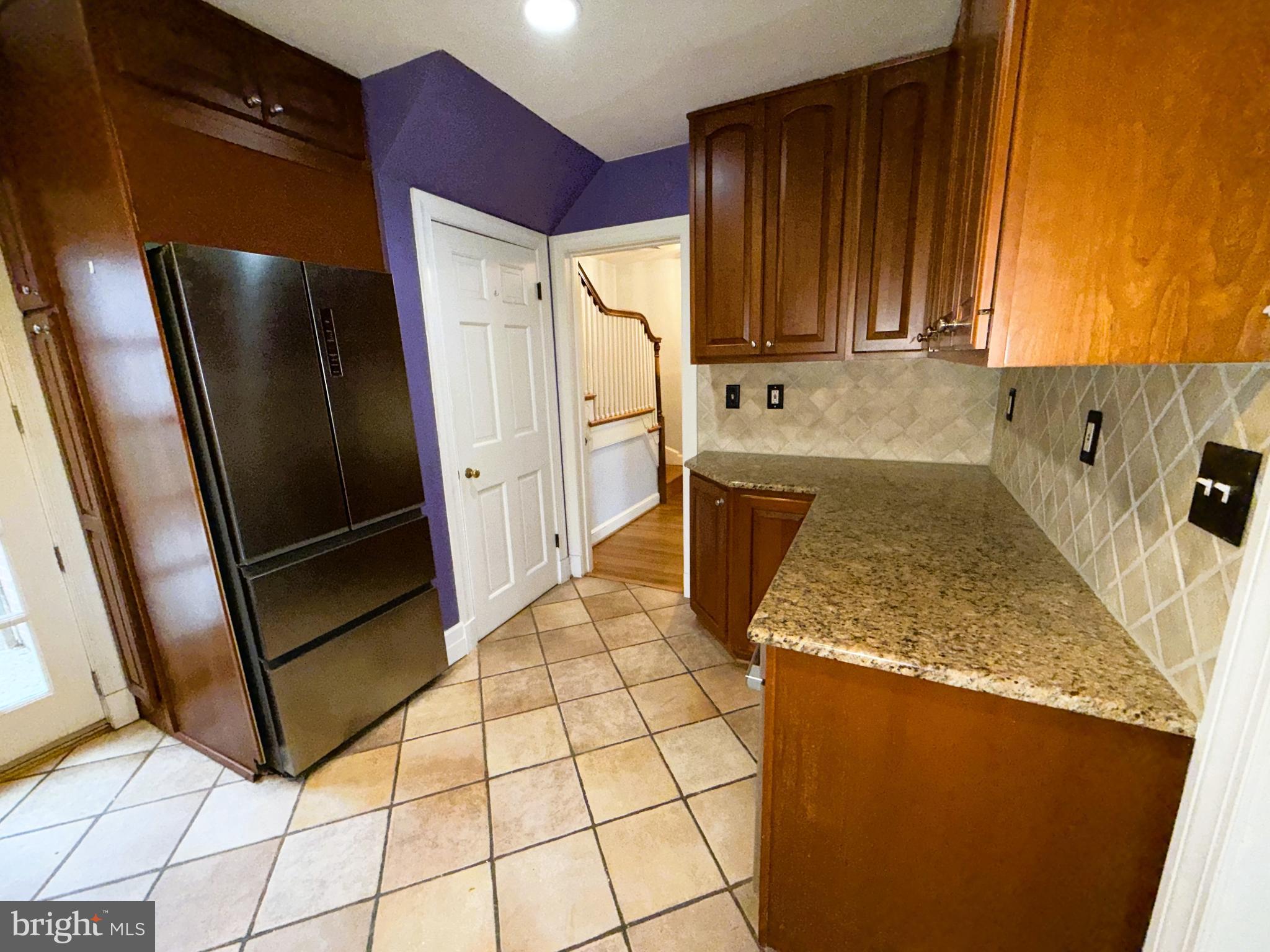 ROLLINGWOOD - Residential Lease