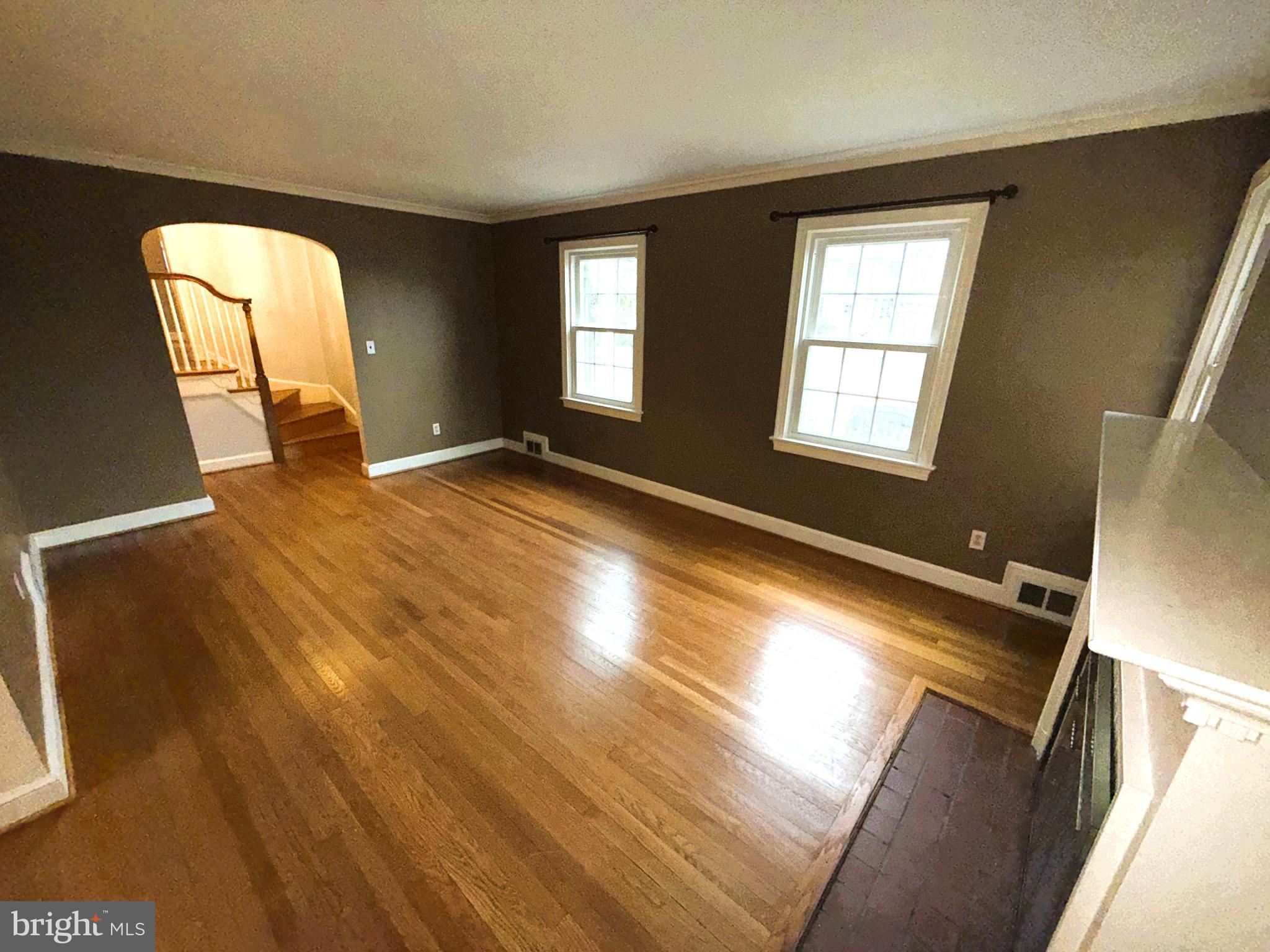 ROLLINGWOOD - Residential Lease