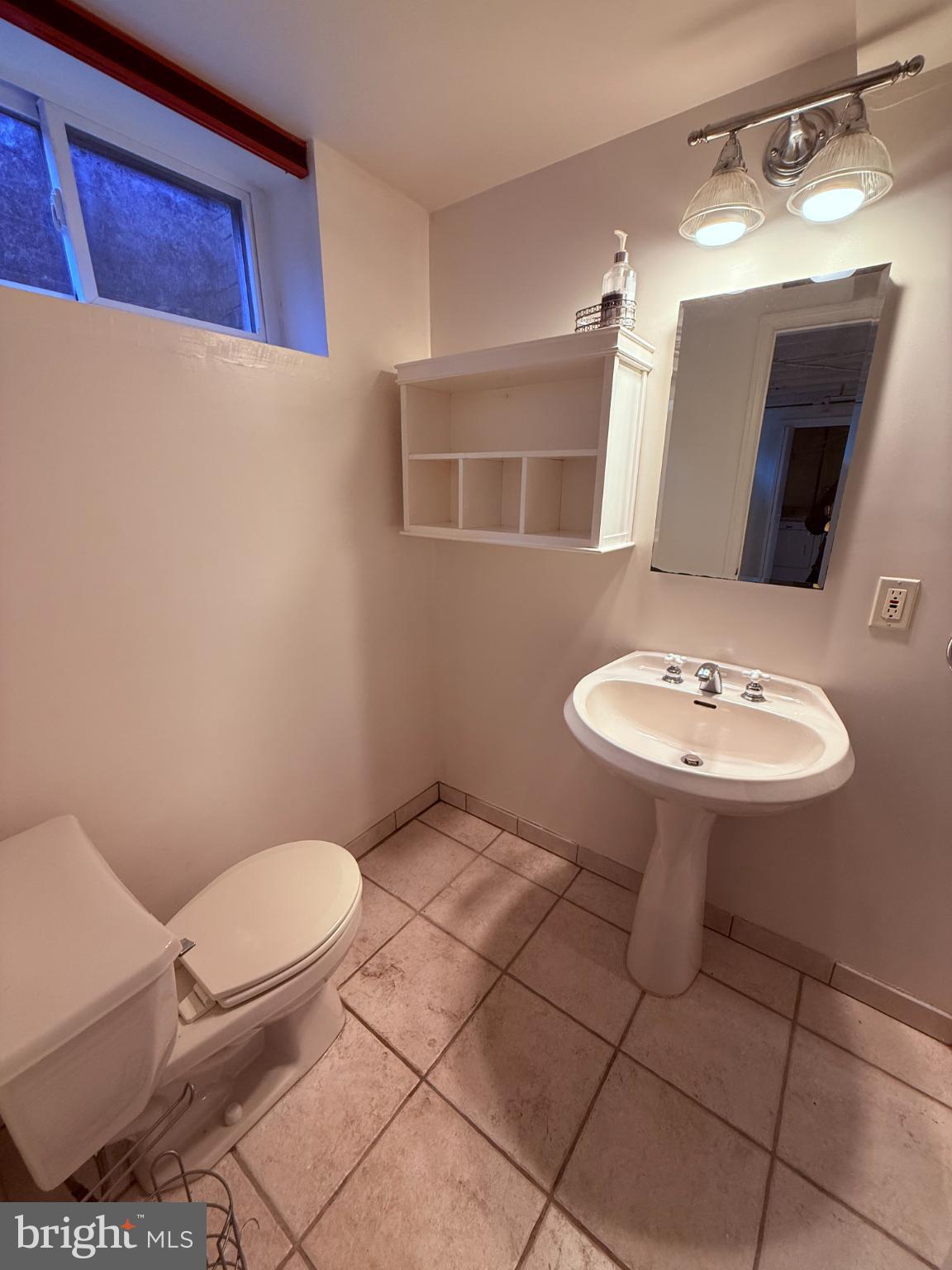 ROLLINGWOOD - Residential Lease