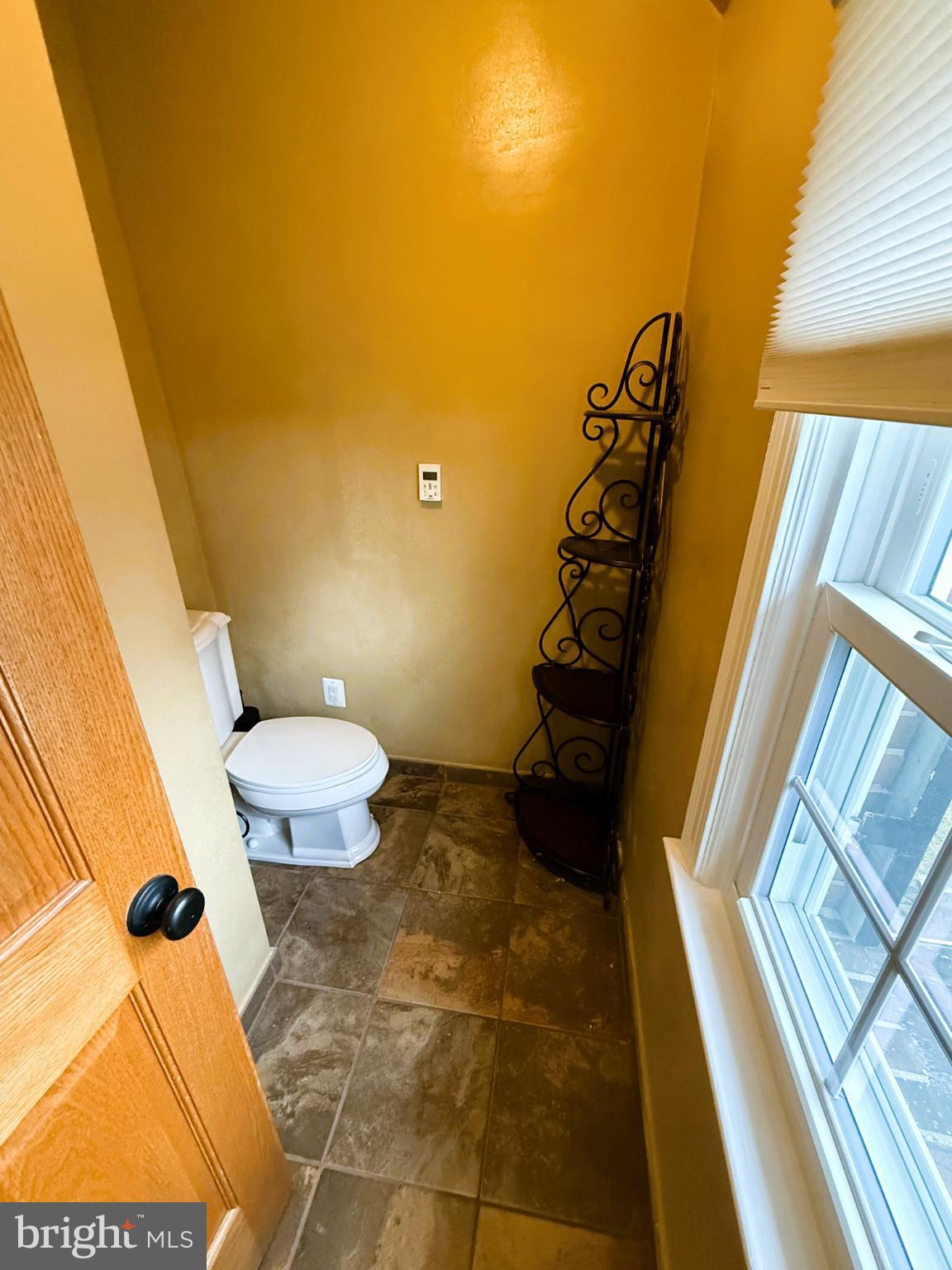 ROLLINGWOOD - Residential Lease