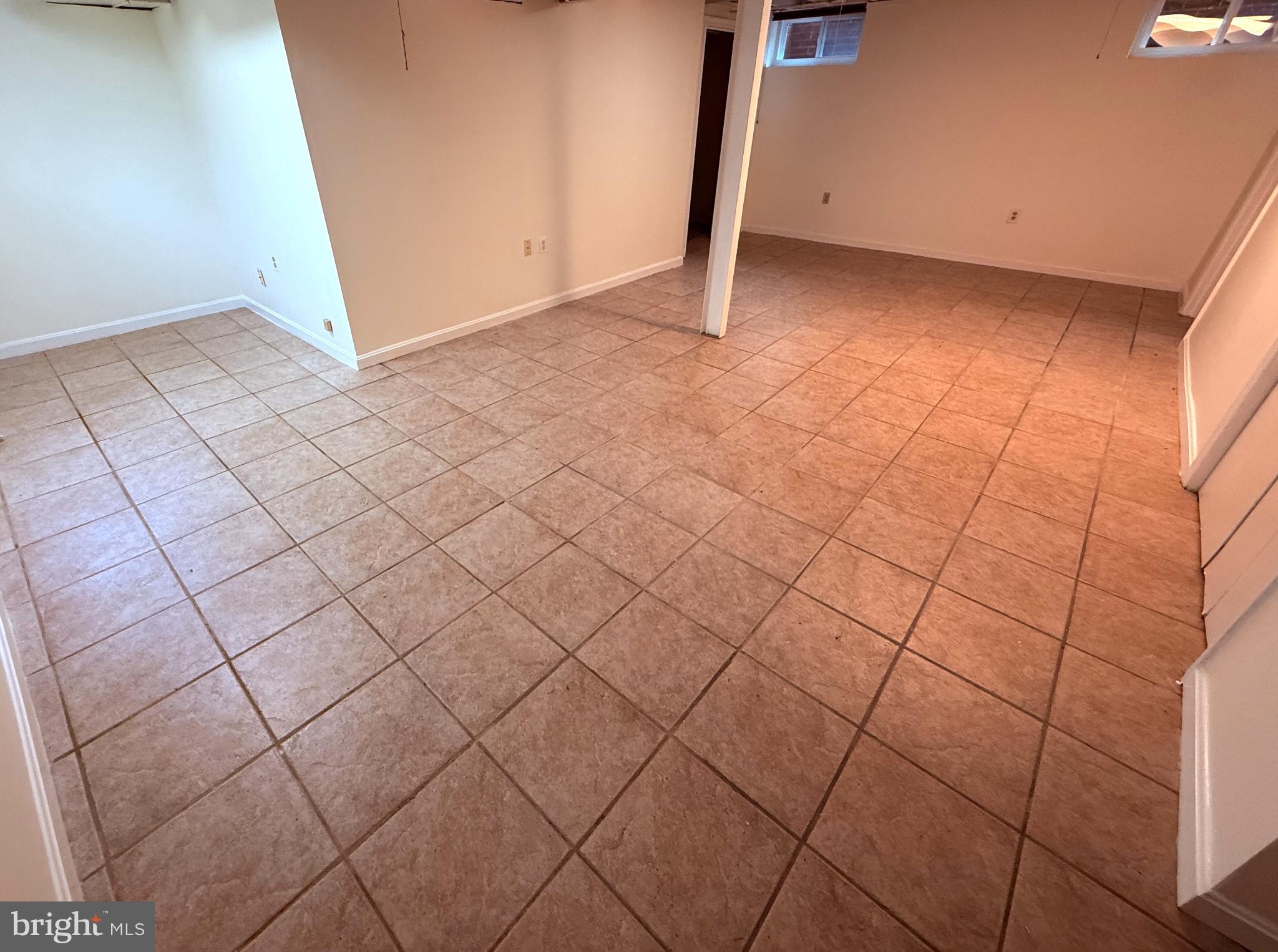 ROLLINGWOOD - Residential Lease