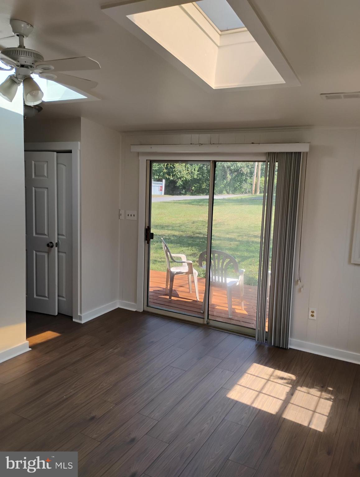 ACRESLEE - Residential