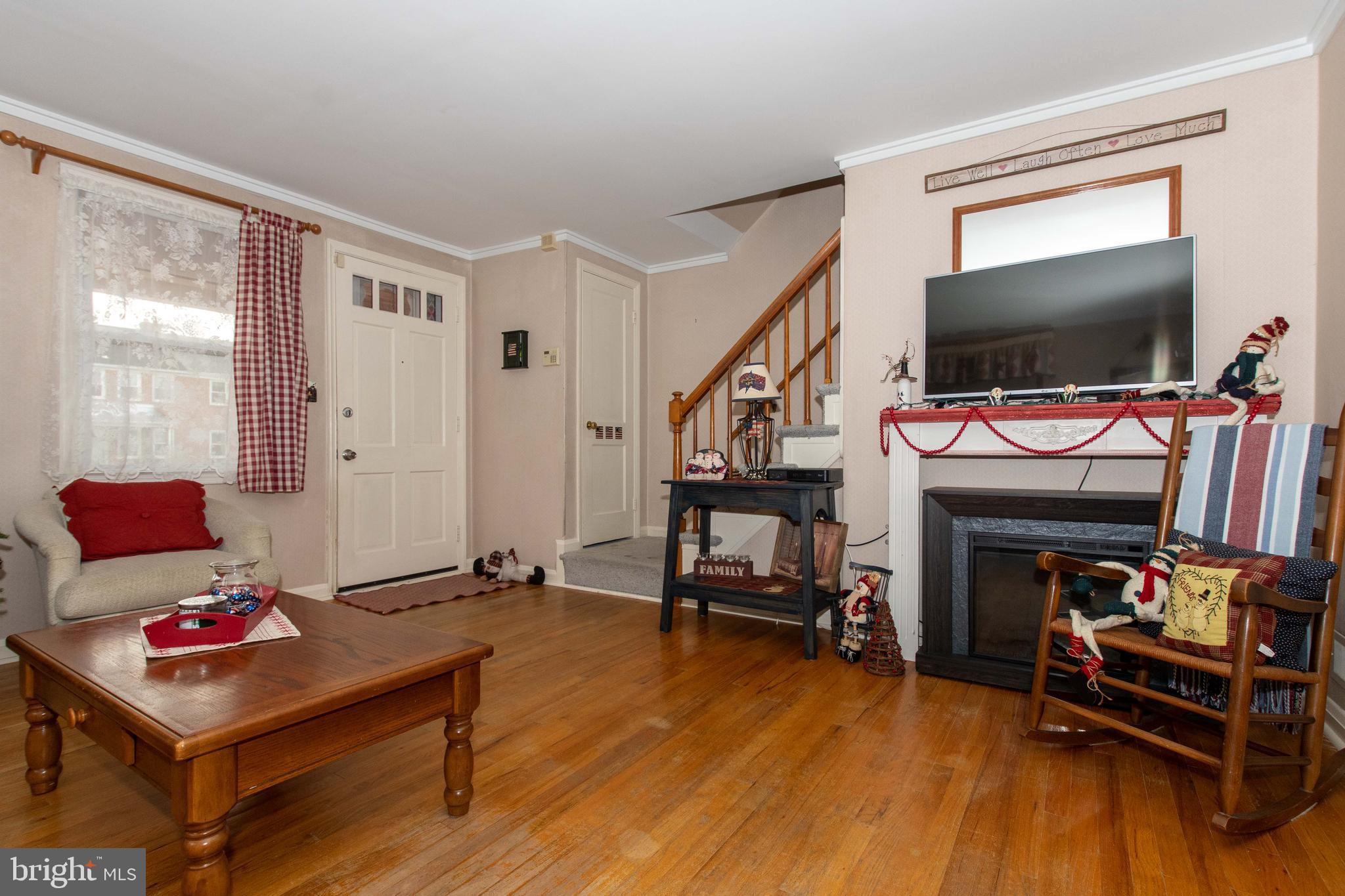 EASTWOOD - Residential