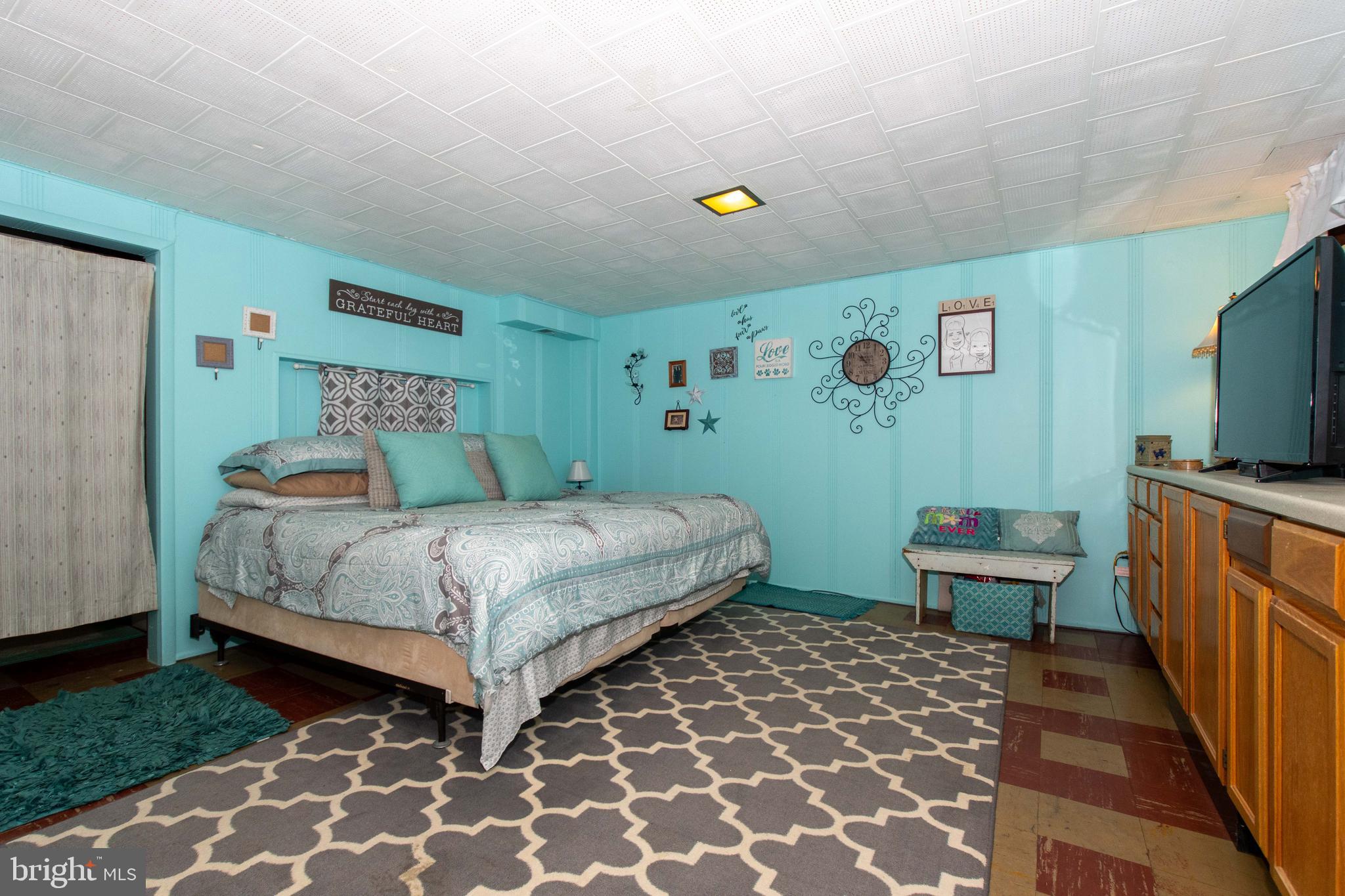 EASTWOOD - Residential