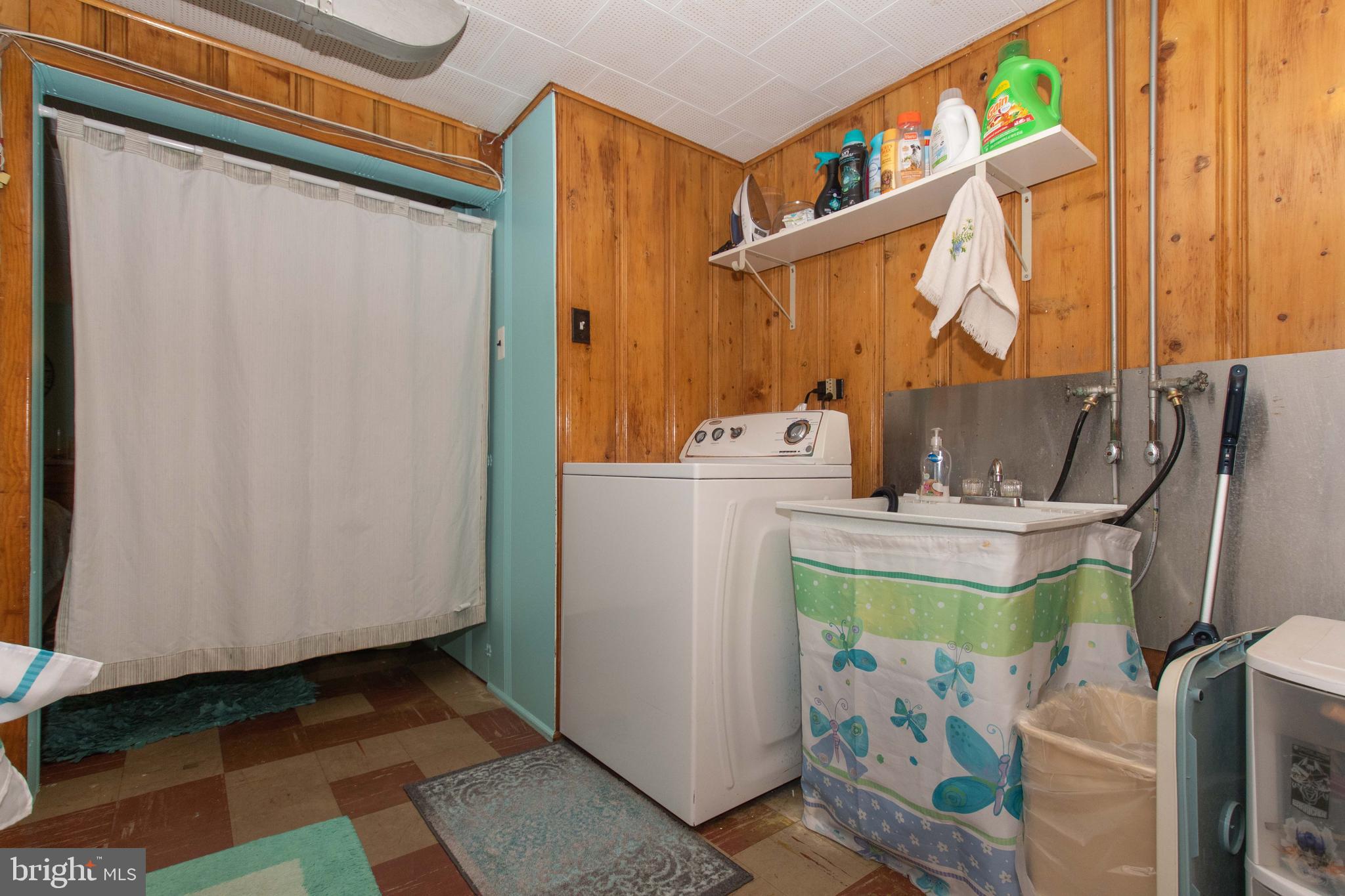 EASTWOOD - Residential