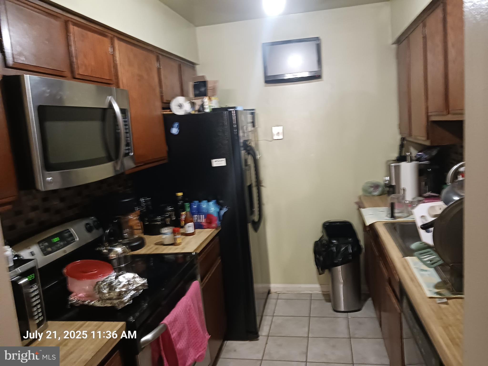3489 SUMMIT COURT NE 3489