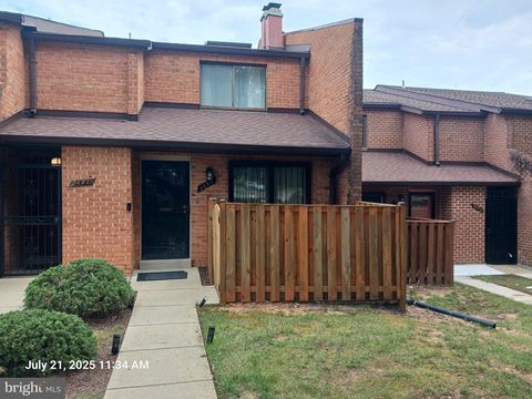 3489 SUMMIT COURT NE 3489 WASHINGTON DC 20018