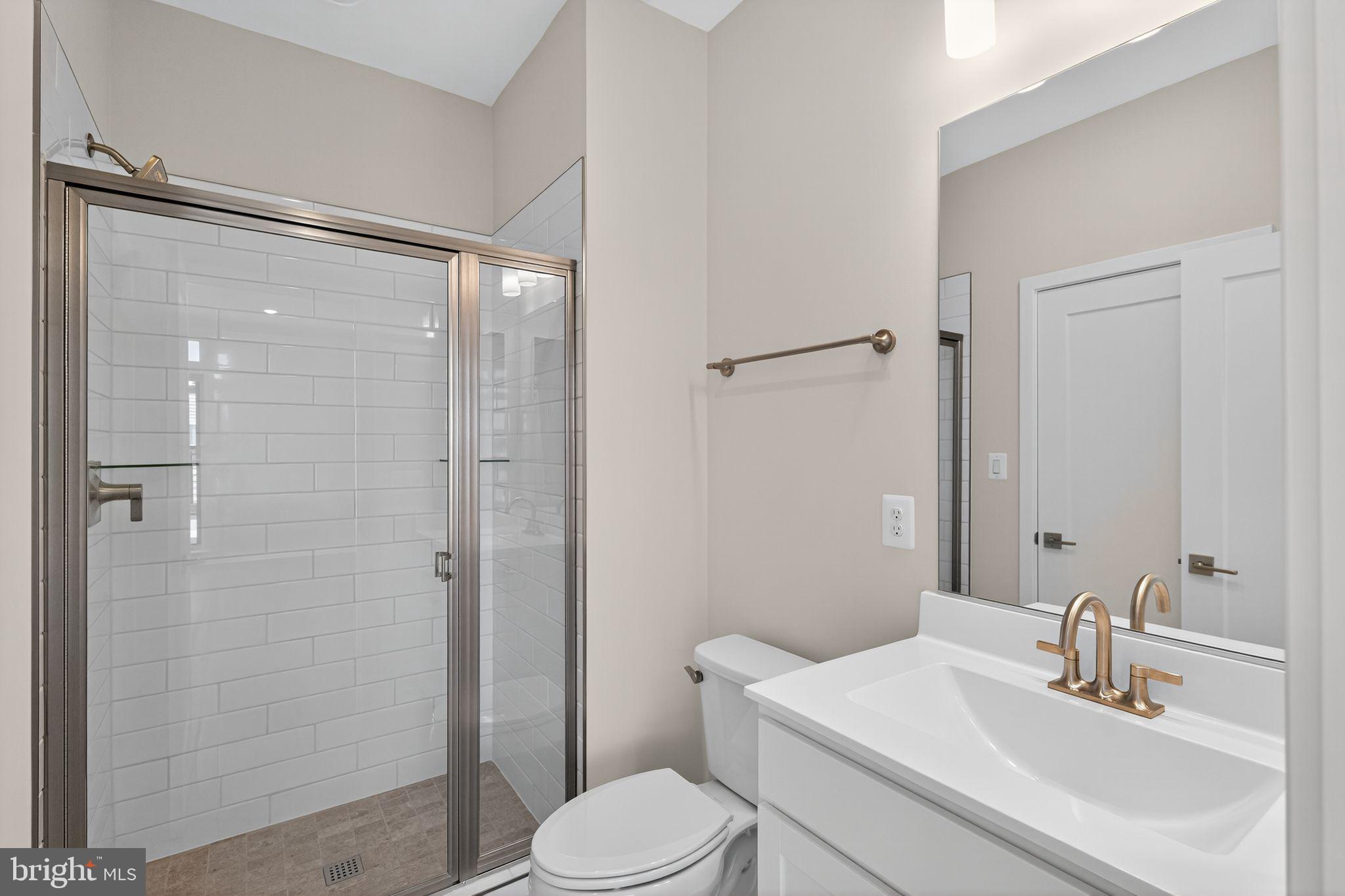 DOWNTOWN BRAMBLETON - Residential Lease