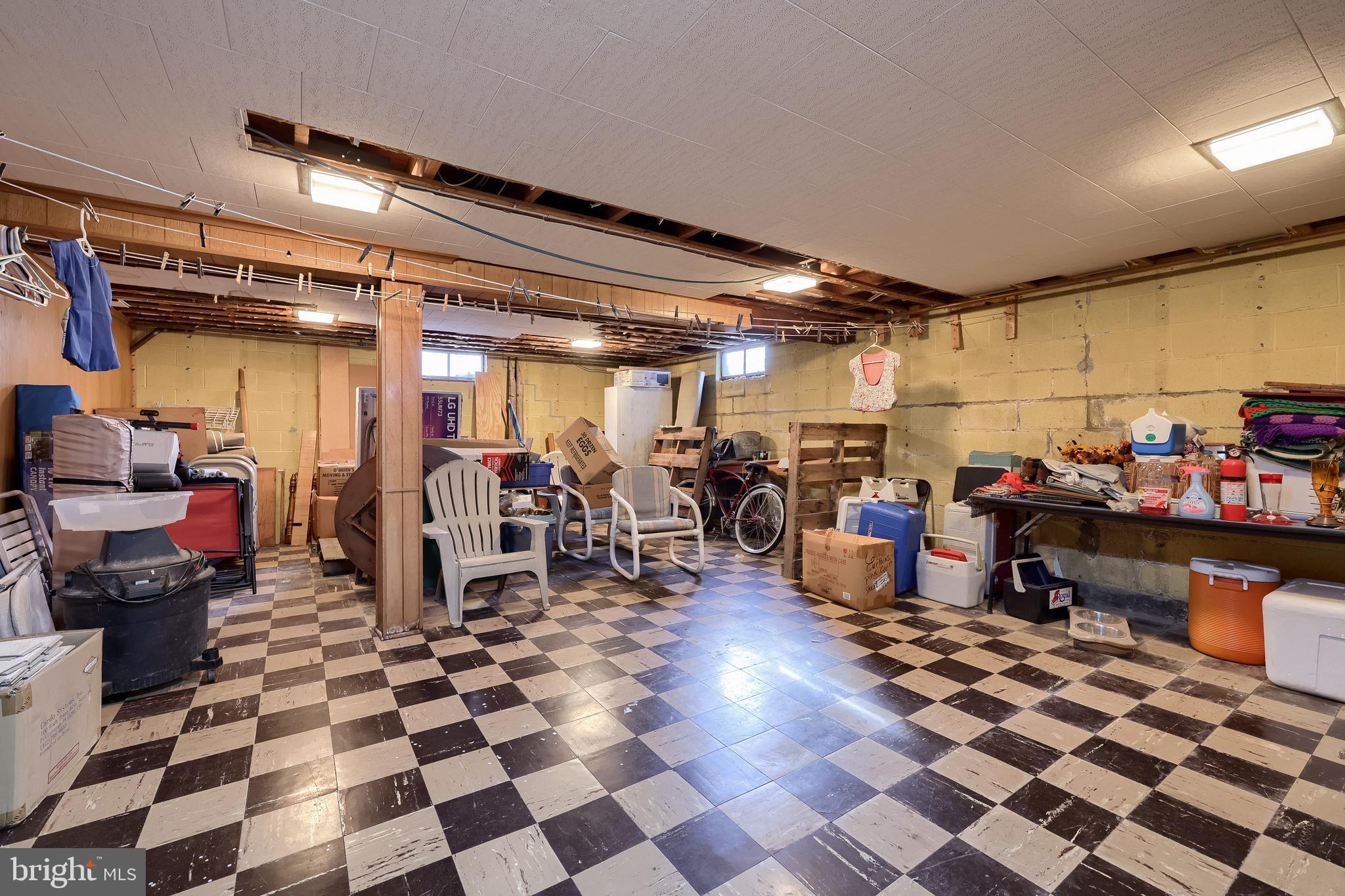 LINCOLN HEIGHTS - Residential