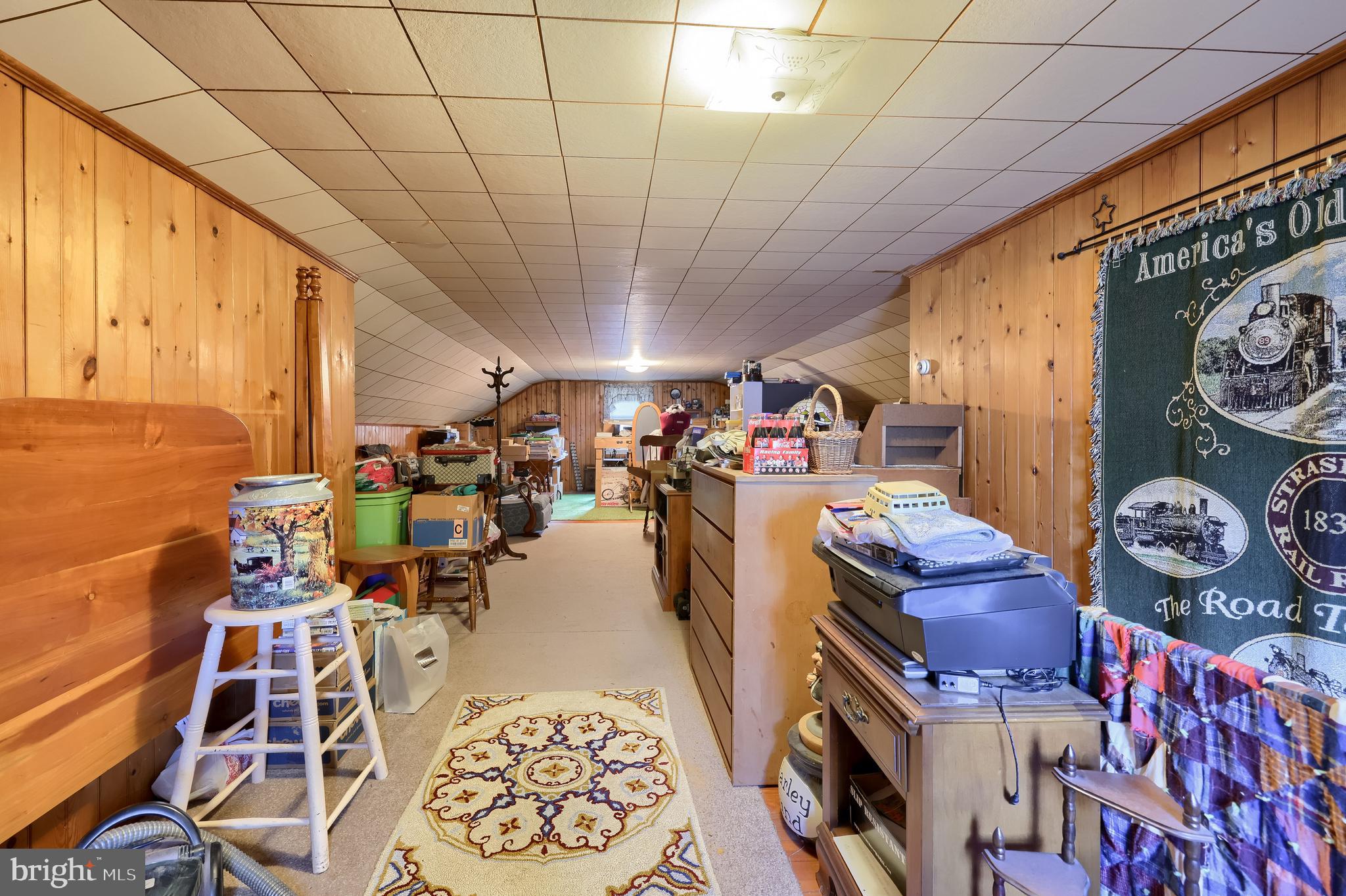 LINCOLN HEIGHTS - Residential