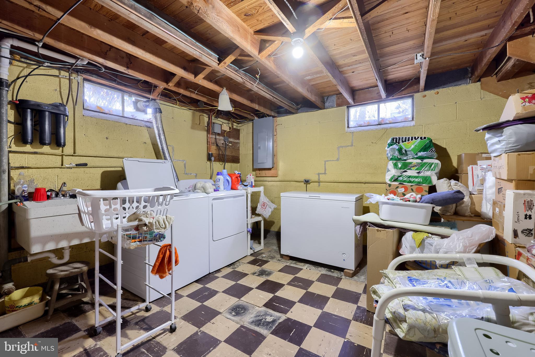 LINCOLN HEIGHTS - Residential