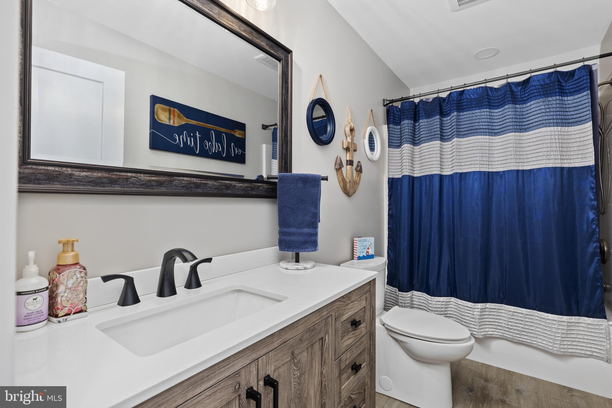 OAK GROVE ESTATES - Residential