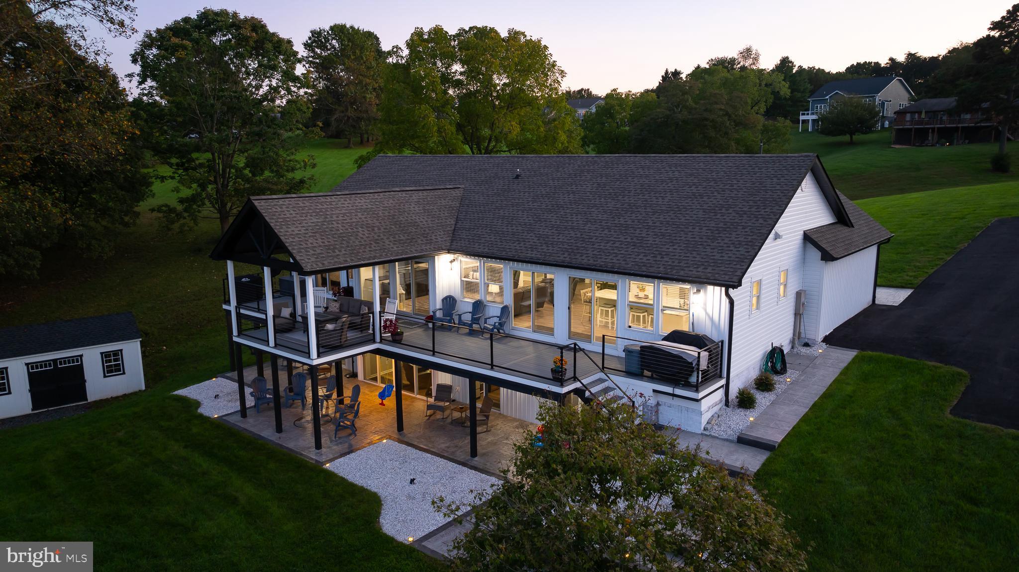 OAK GROVE ESTATES - Residential