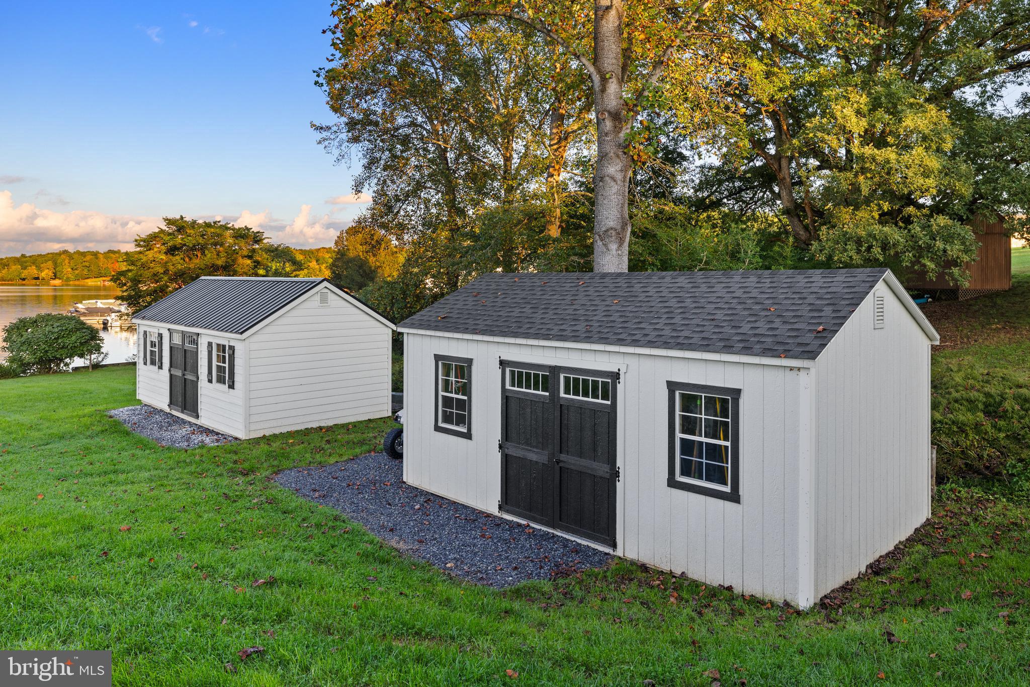 OAK GROVE ESTATES - Residential