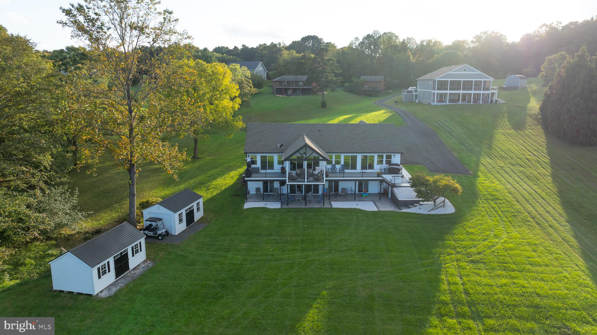 OAK GROVE ESTATES - Residential