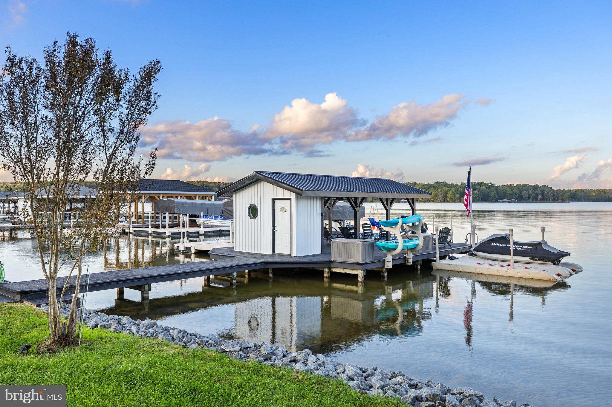 OAK GROVE ESTATES - Residential