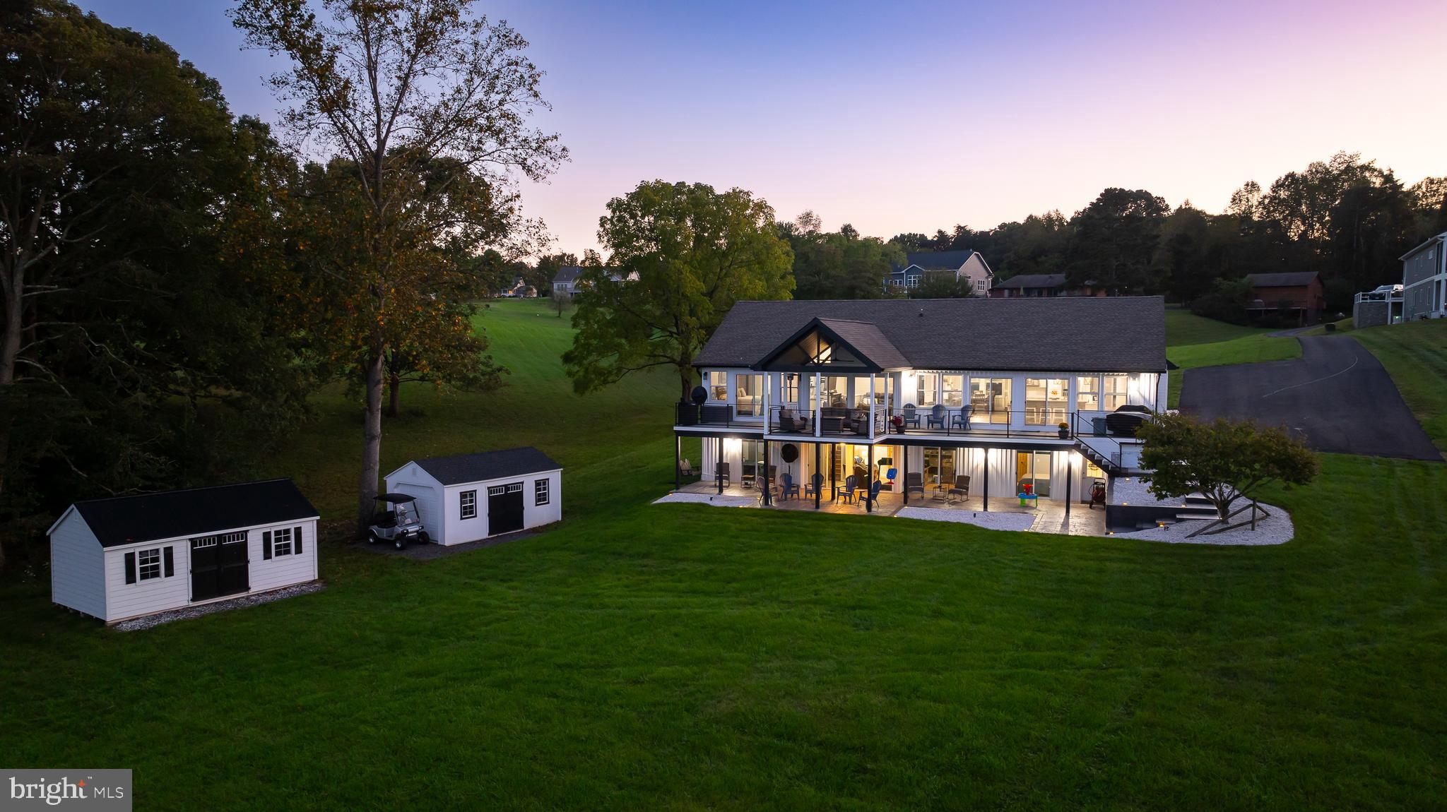 OAK GROVE ESTATES - Residential