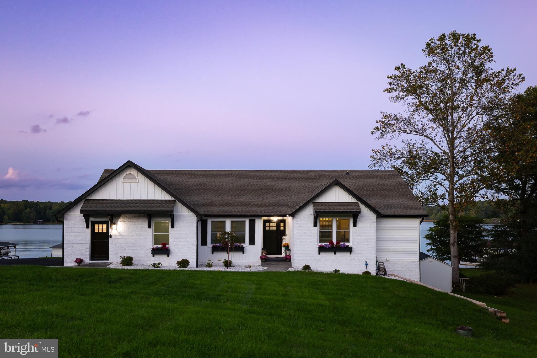 OAK GROVE ESTATES - Residential