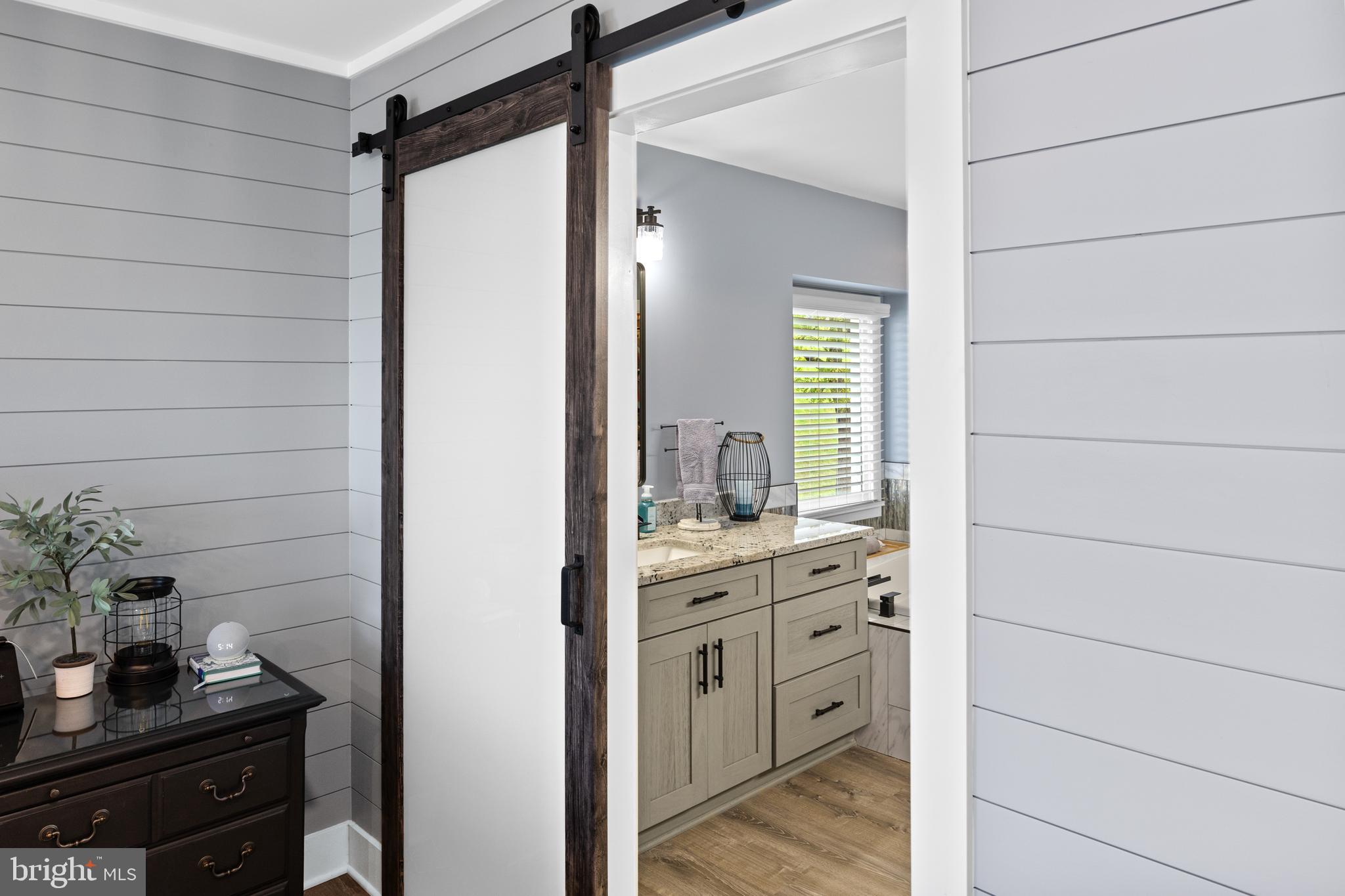 OAK GROVE ESTATES - Residential