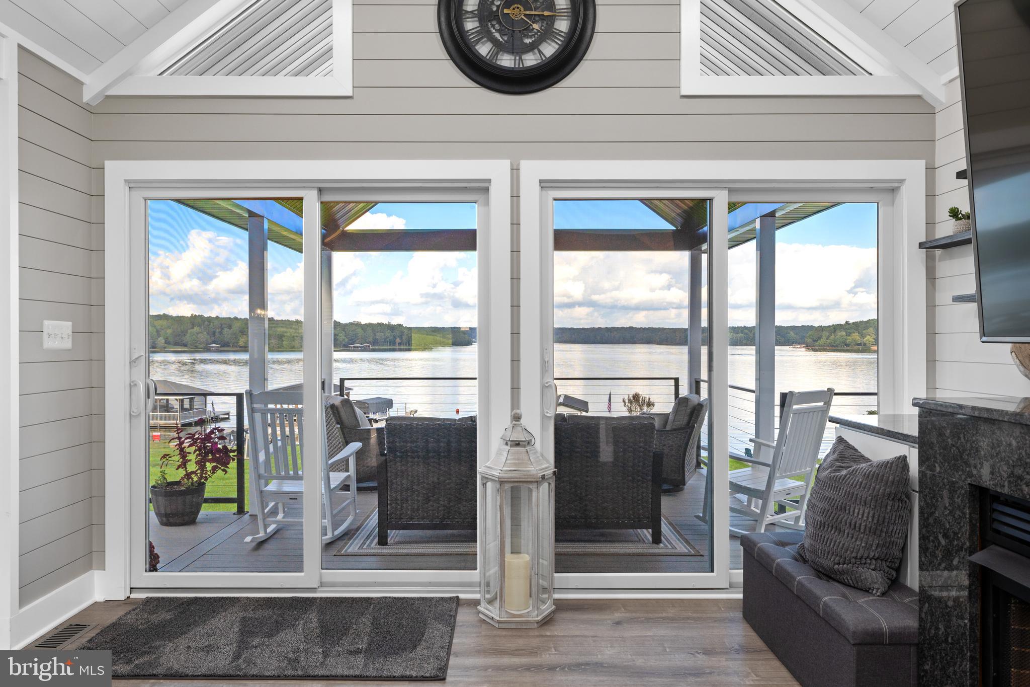 OAK GROVE ESTATES - Residential