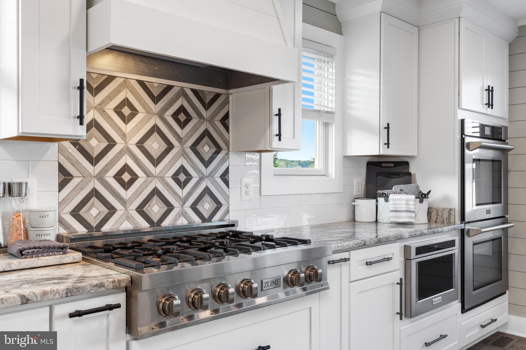 OAK GROVE ESTATES - Residential