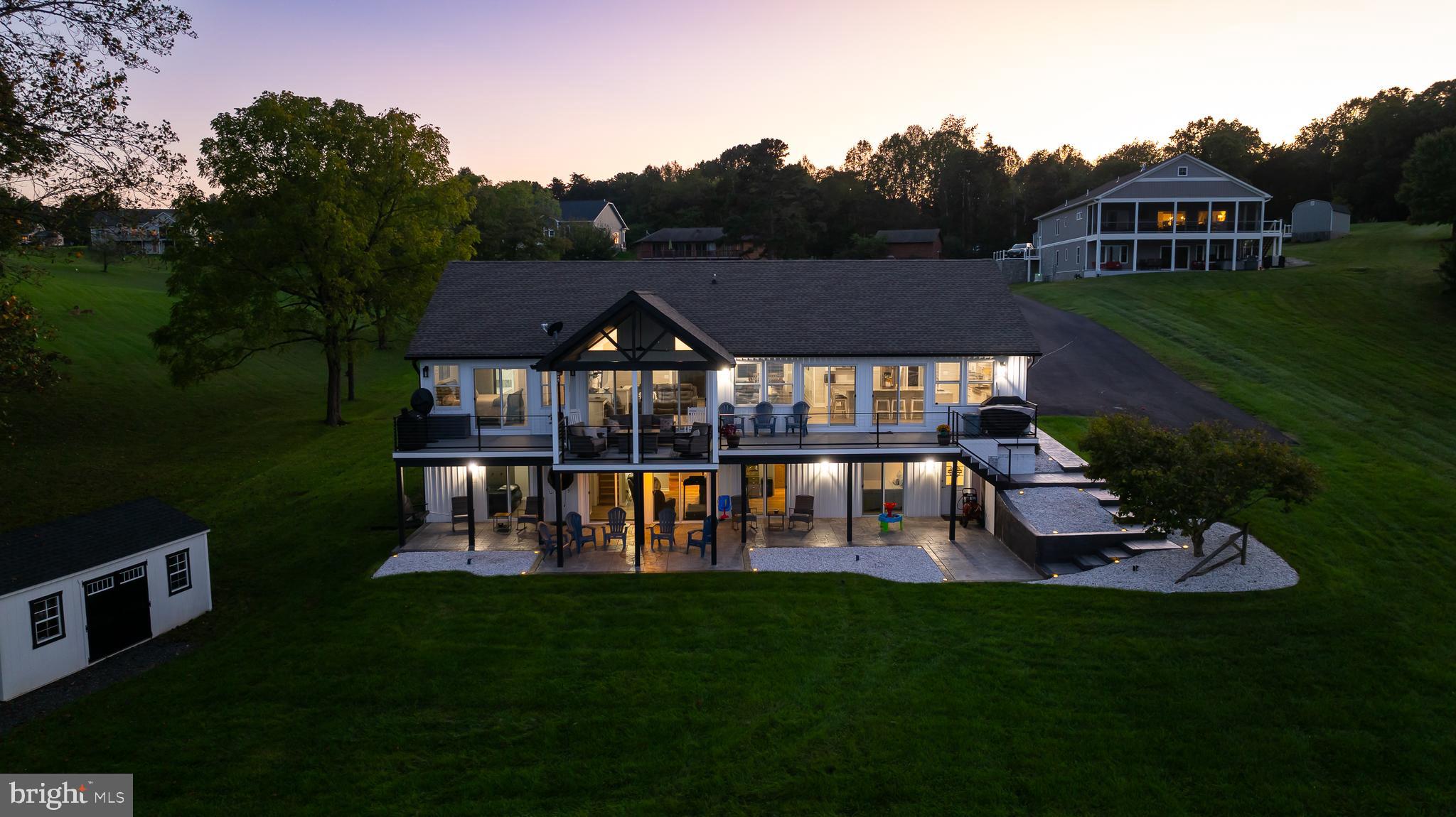 OAK GROVE ESTATES - Residential