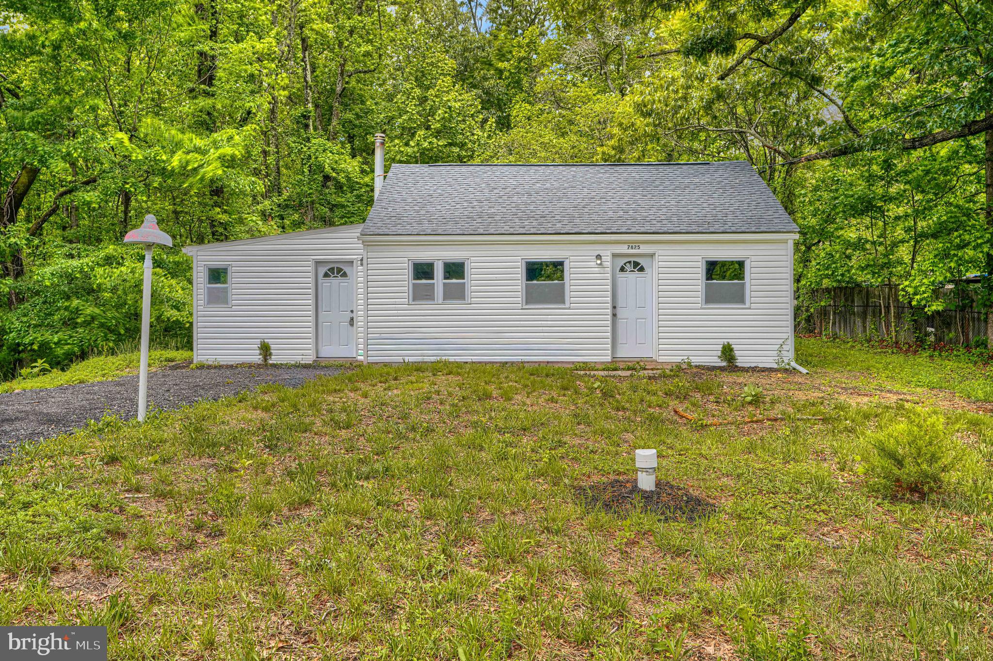 CLINTON - Residential