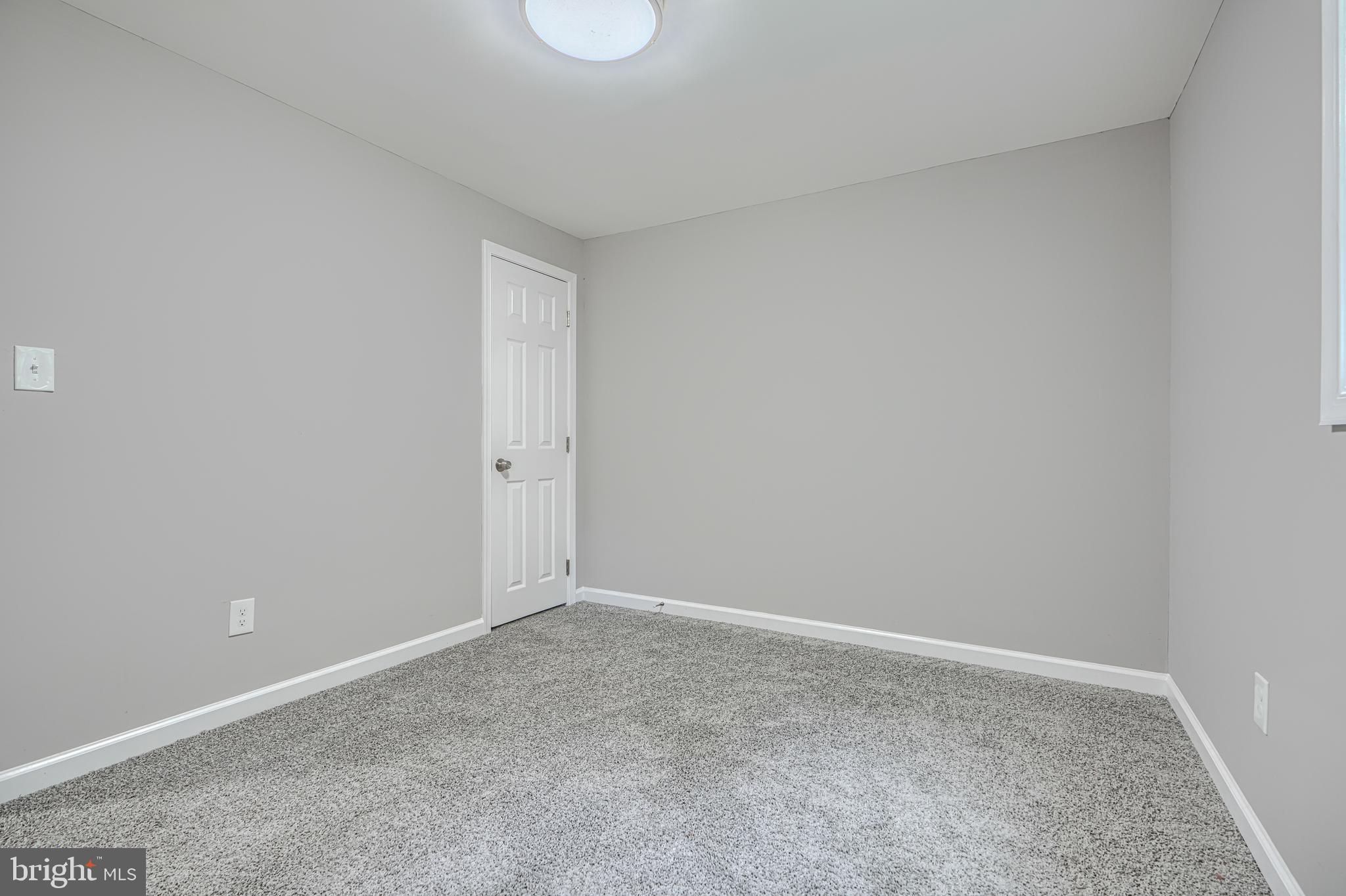 CLINTON - Residential