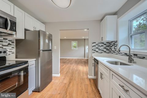 Tiny photo for 7825 Surratts Road, CLINTON, MD 20735 (MLS # MDPG2203514)