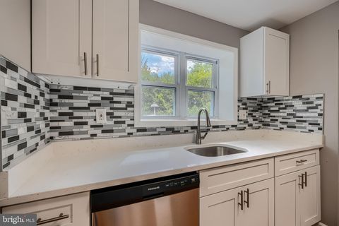 Tiny photo for 7825 Surratts Road, CLINTON, MD 20735 (MLS # MDPG2203514)