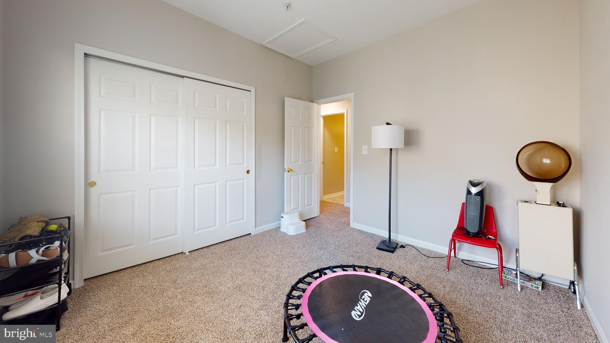 KINGS COUNCIL CONDO - Residential