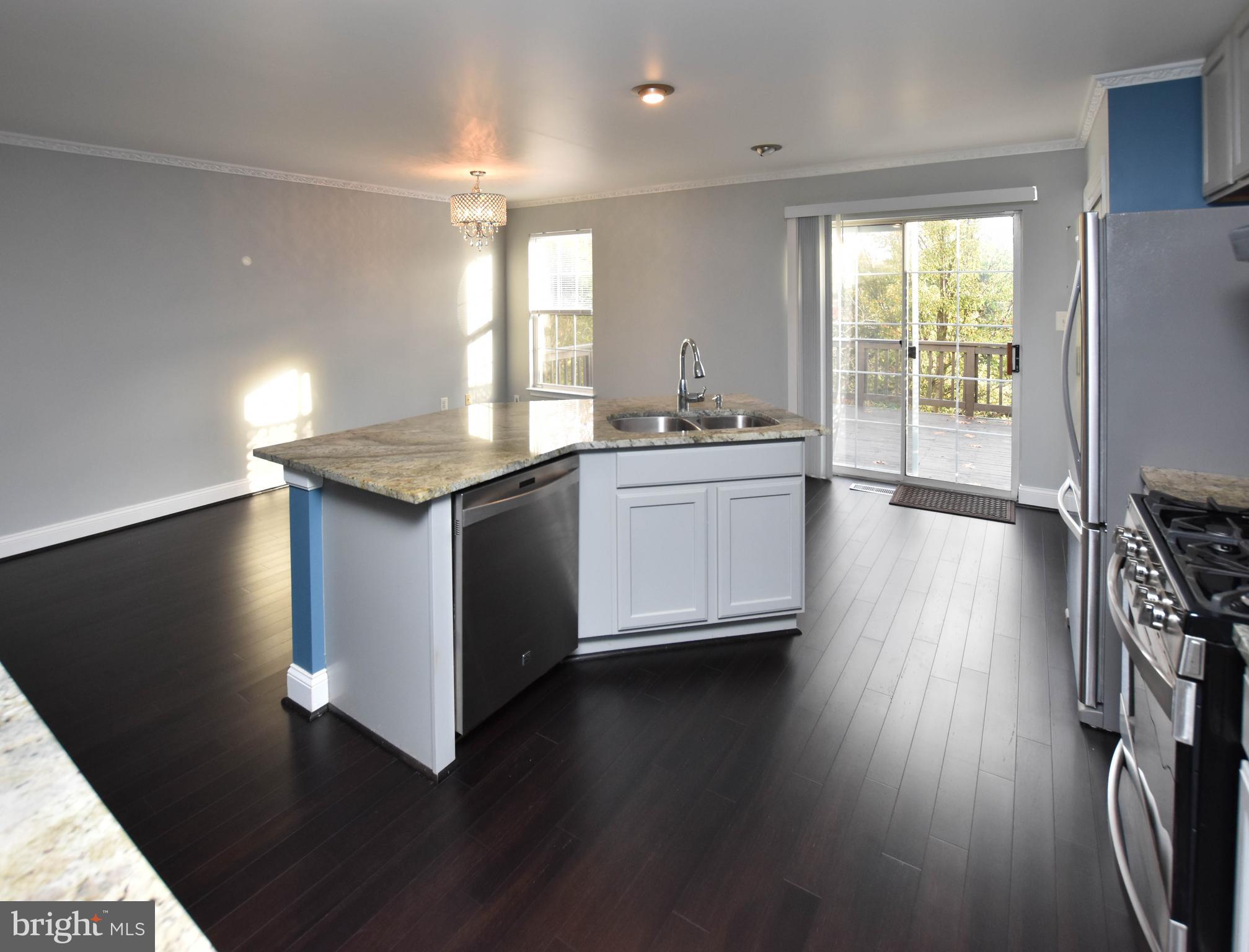 TRAILSIDE - Residential Lease