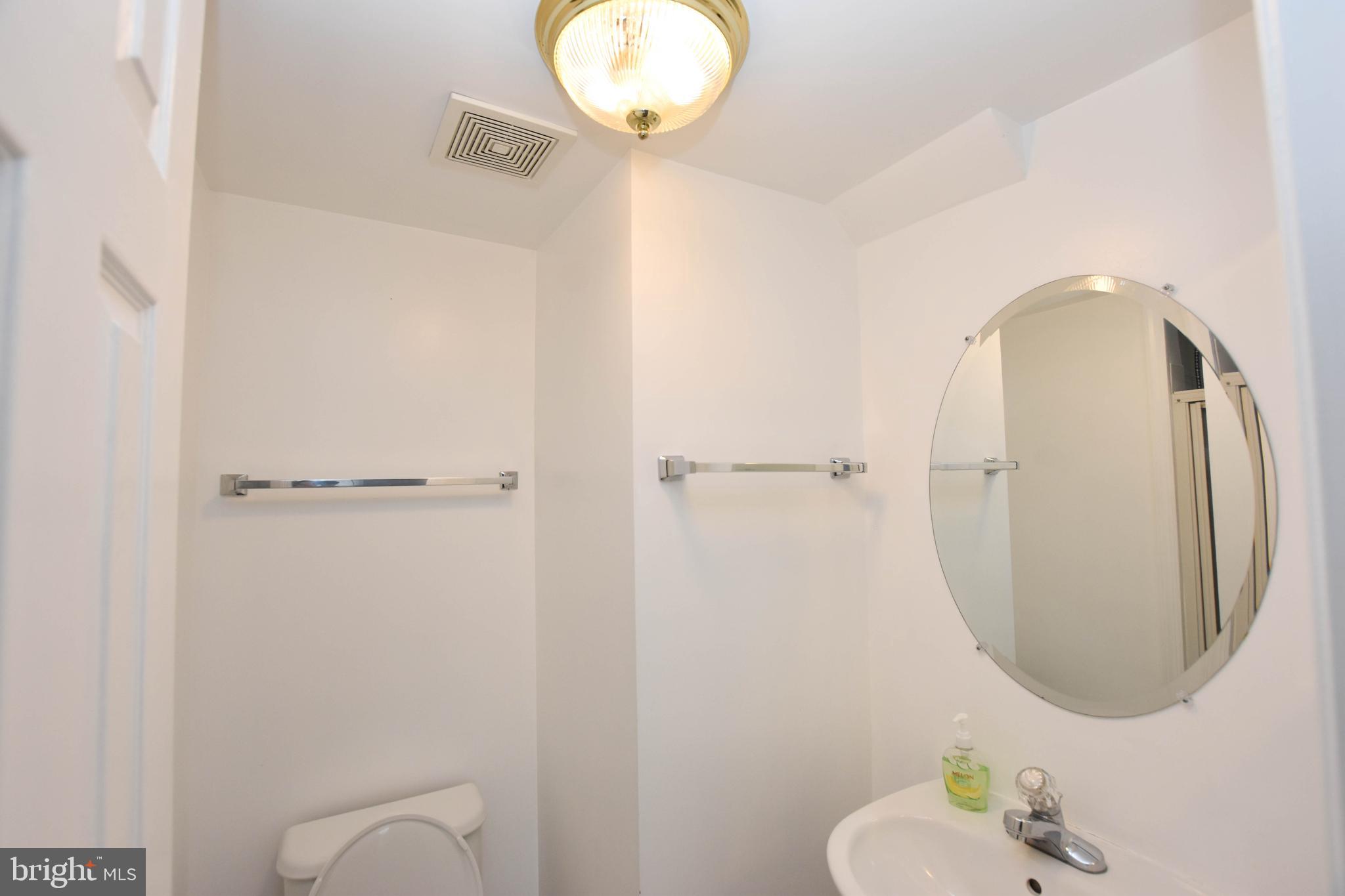 TRAILSIDE - Residential Lease