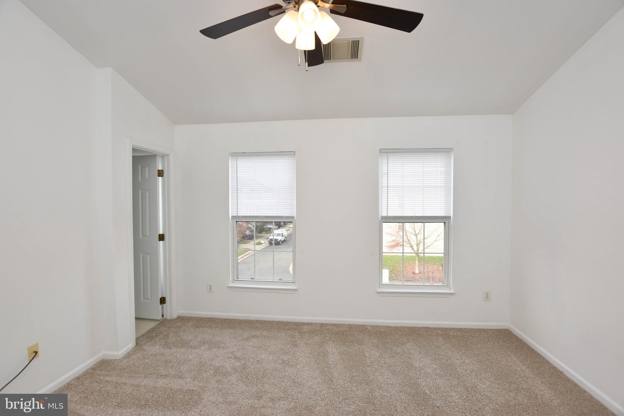 TRAILSIDE - Residential Lease