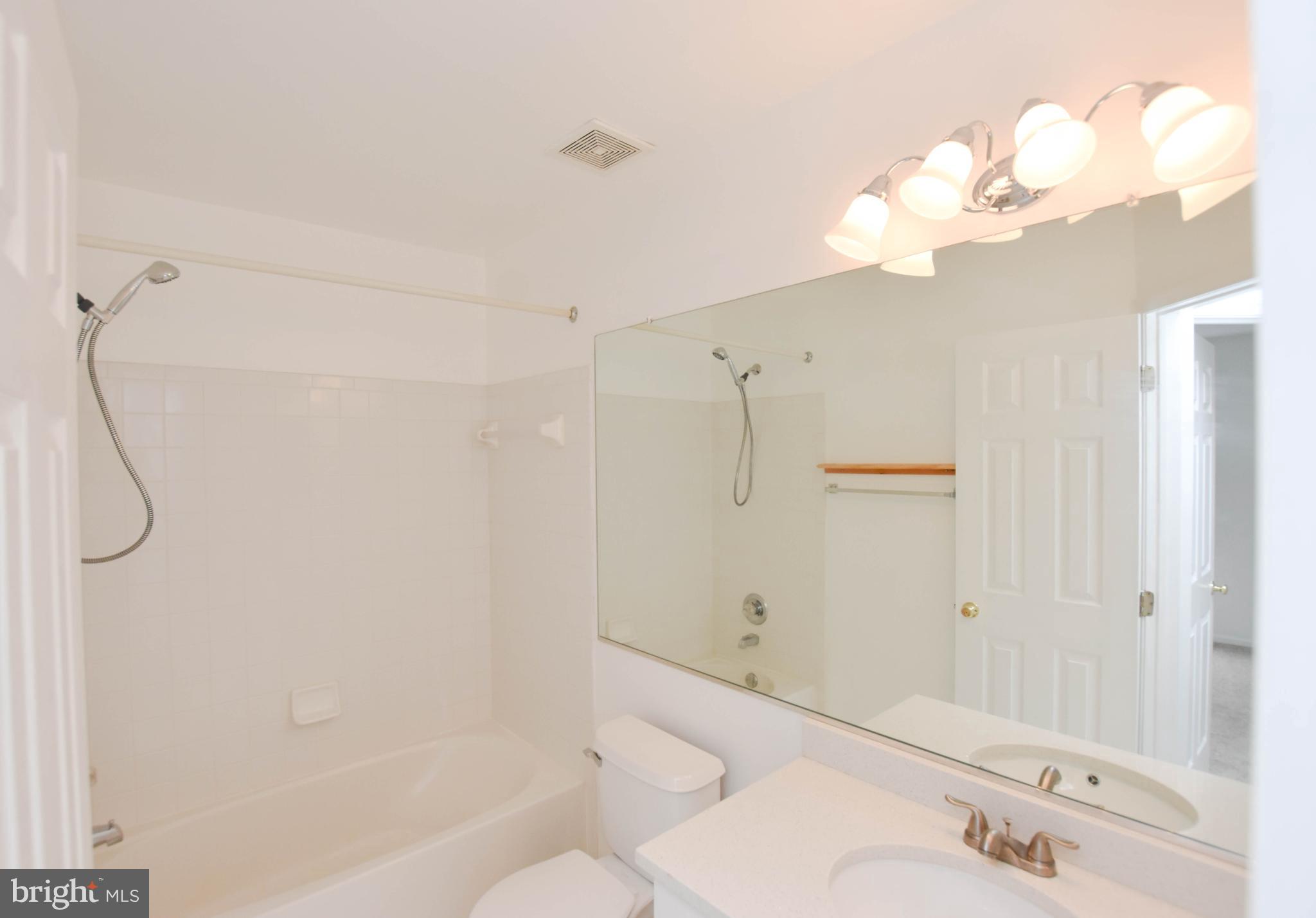 TRAILSIDE - Residential Lease