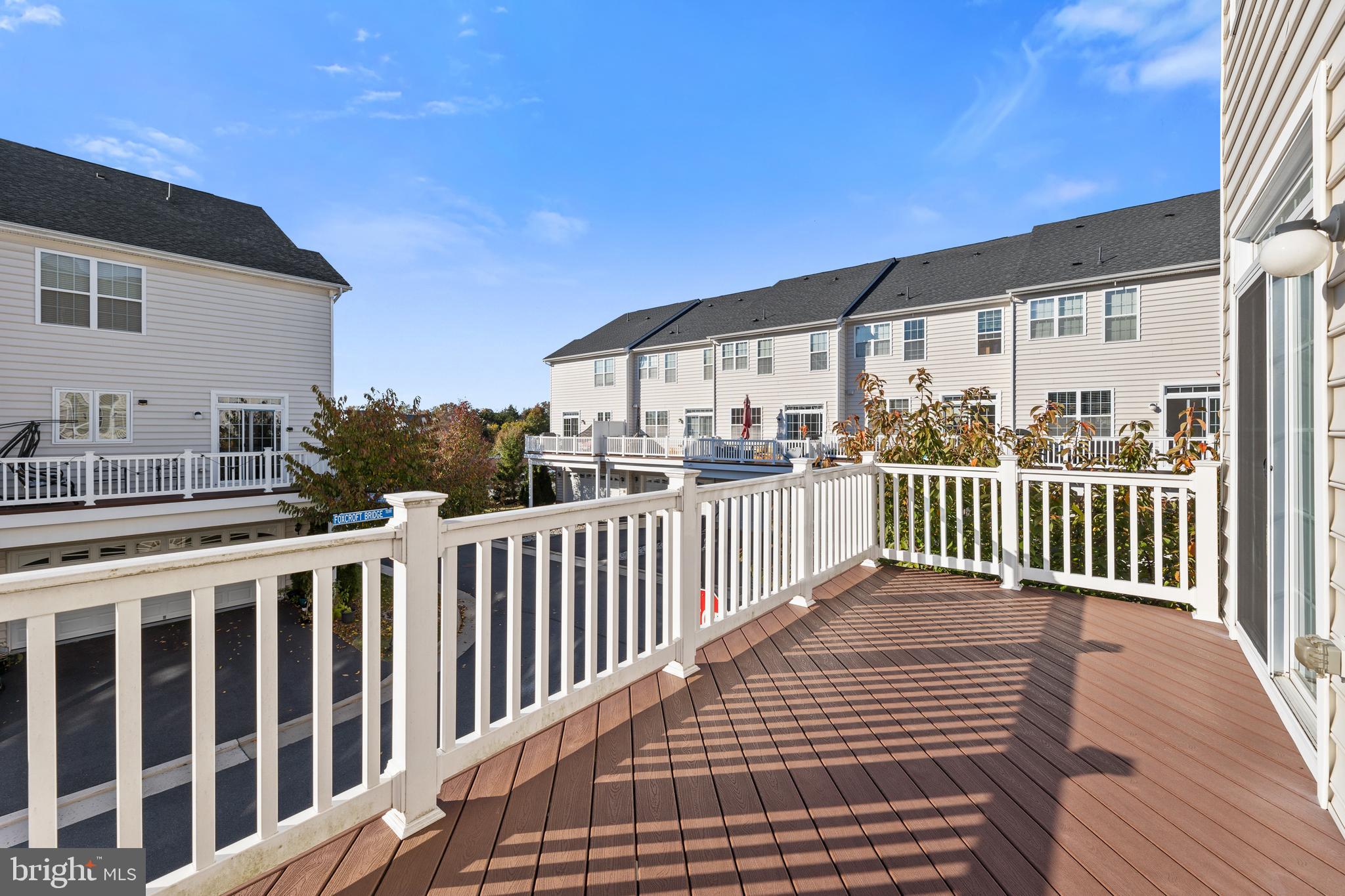 LOUDOUN VALLEY ESTATES 2 - Residential Lease