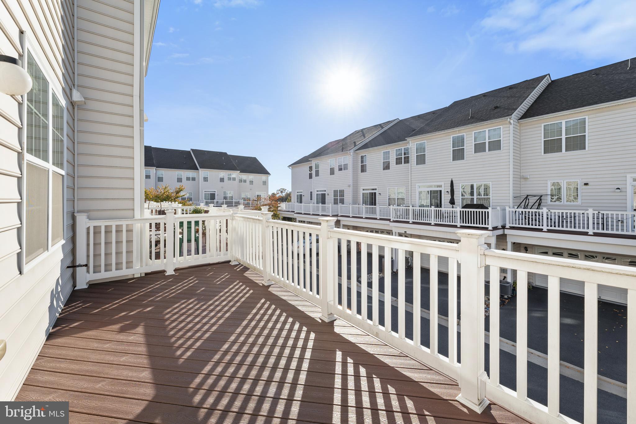 LOUDOUN VALLEY ESTATES 2 - Residential Lease