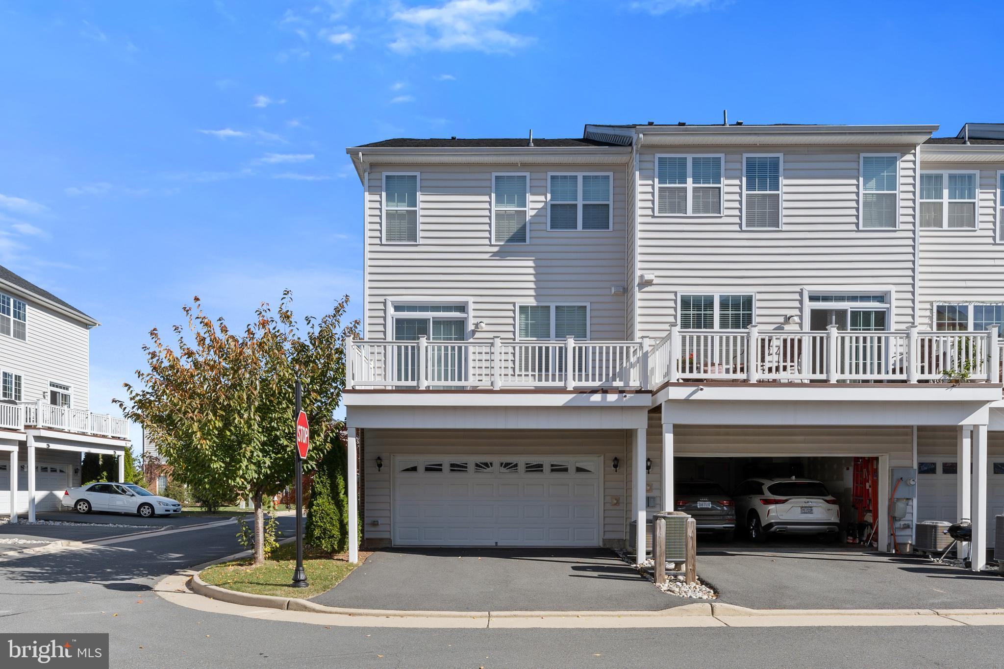 LOUDOUN VALLEY ESTATES 2 - Residential Lease