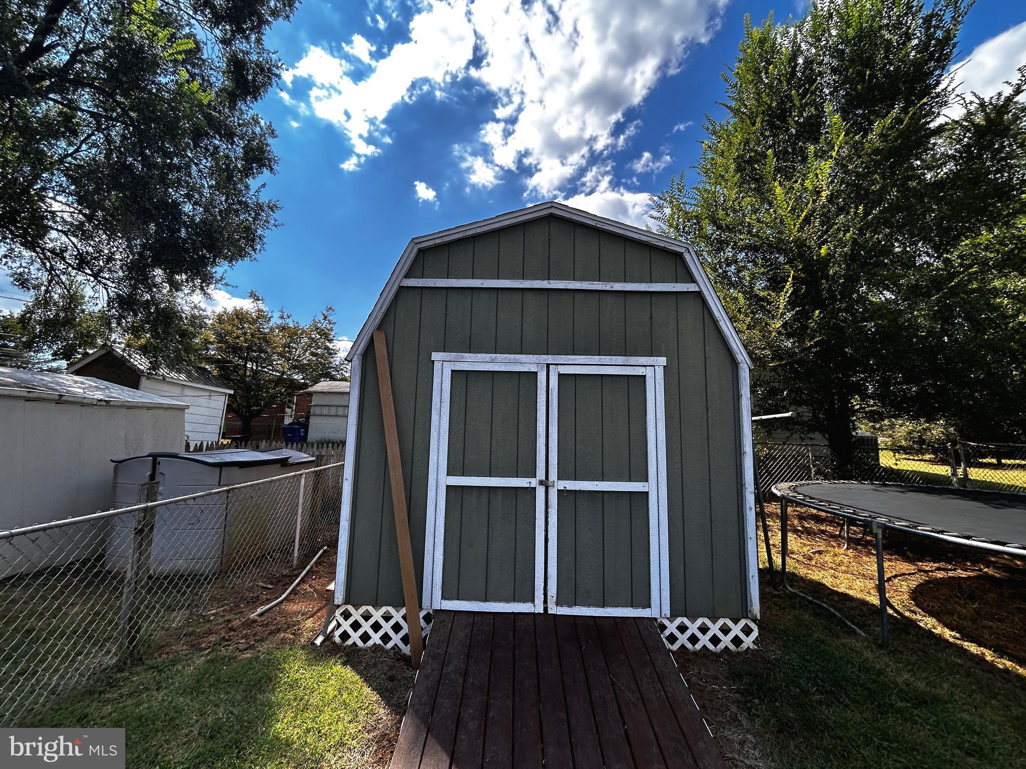 CLEARBROOK - Residential