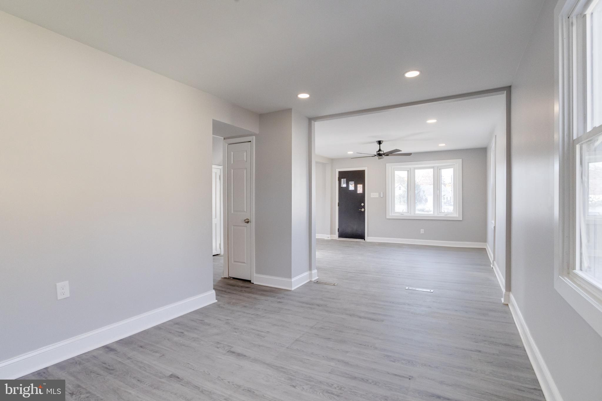 MARLYN TERRACE - Residential