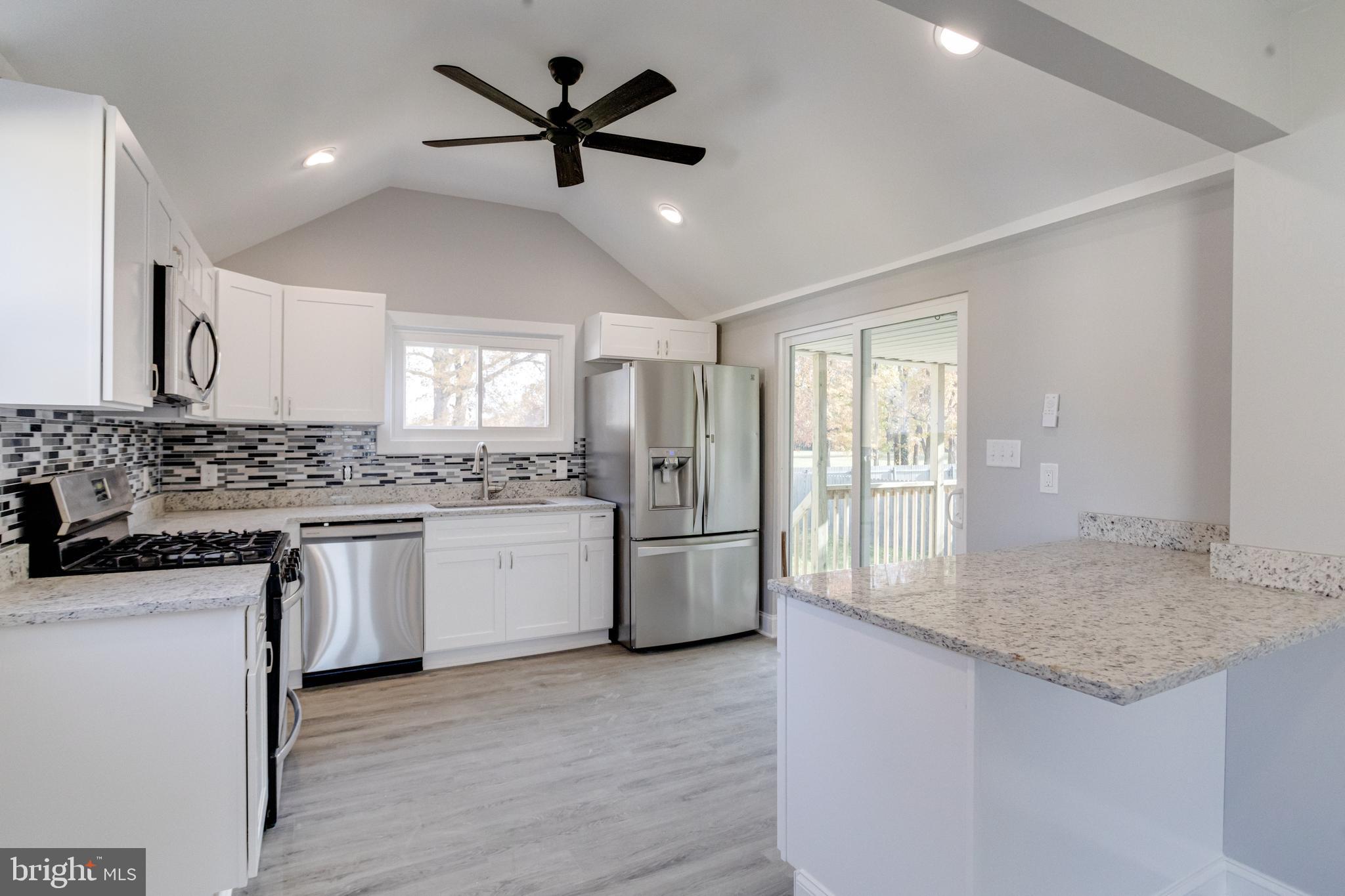 MARLYN TERRACE - Residential