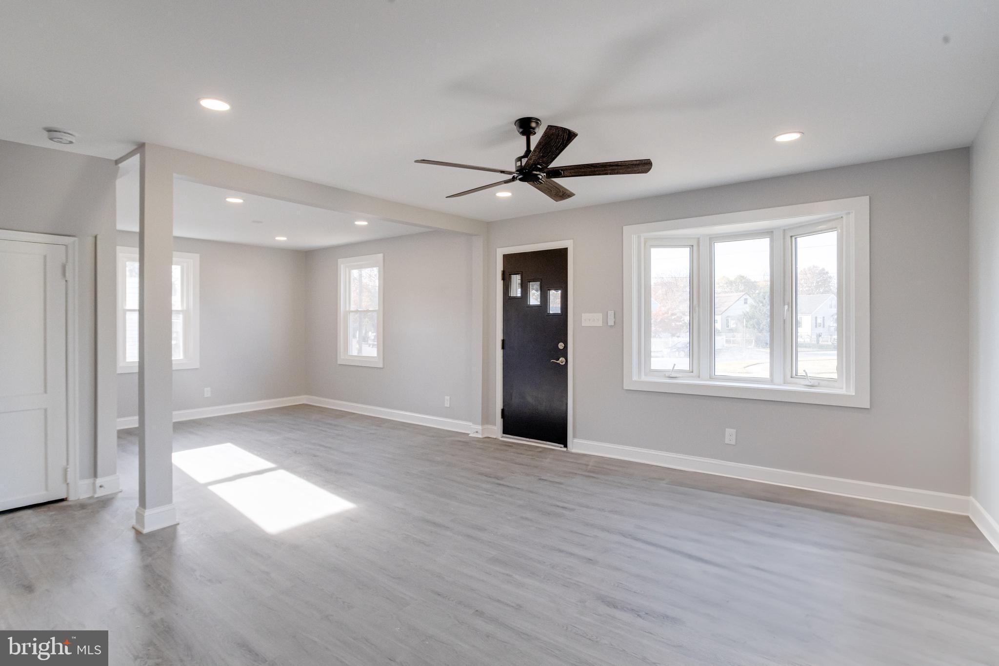 MARLYN TERRACE - Residential