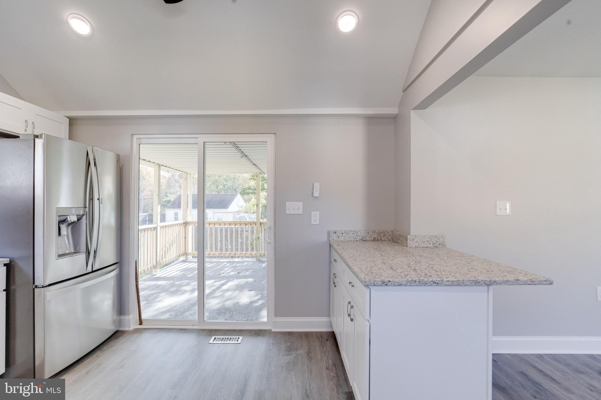 MARLYN TERRACE - Residential