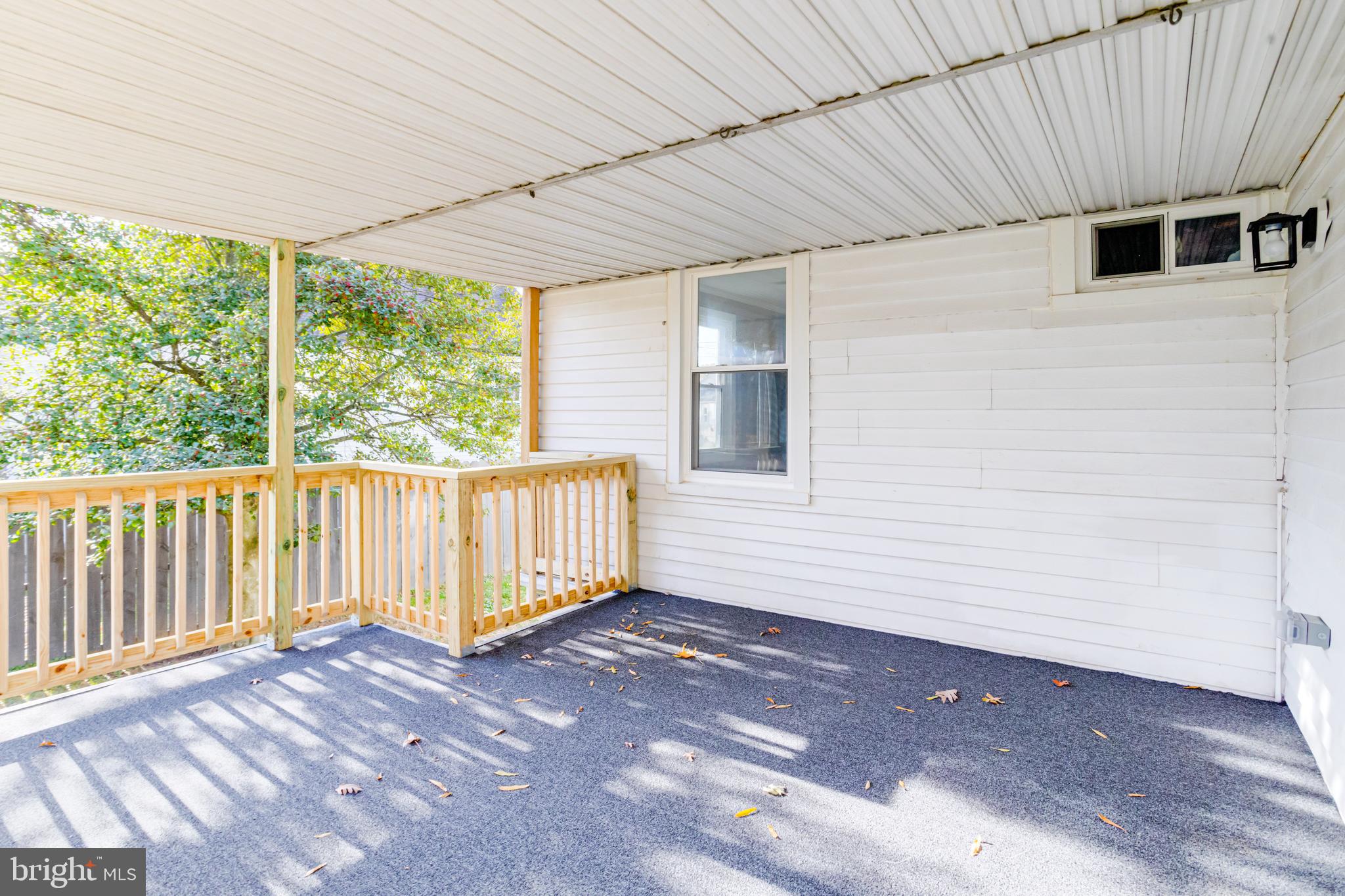 MARLYN TERRACE - Residential