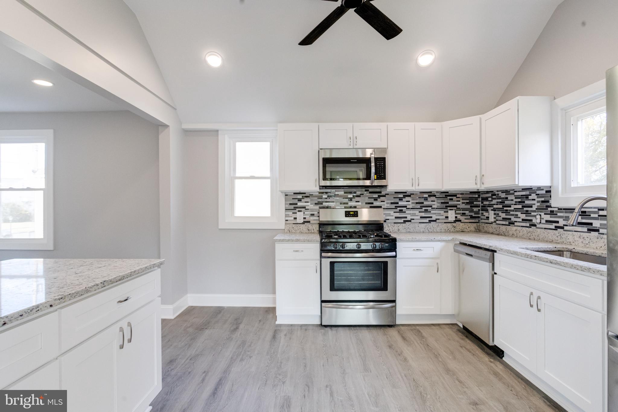 MARLYN TERRACE - Residential