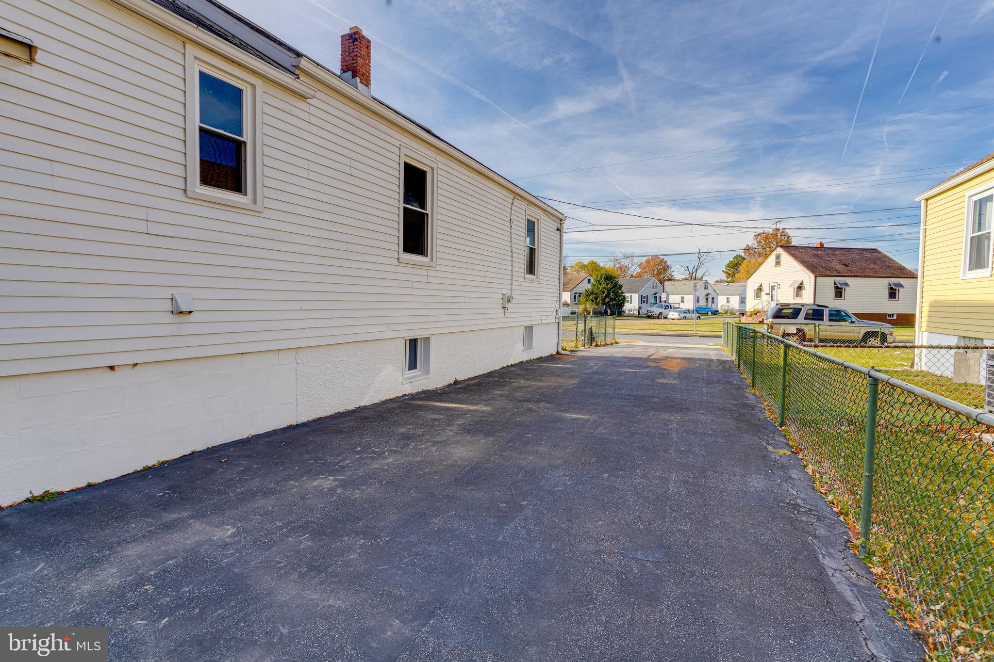 MARLYN TERRACE - Residential